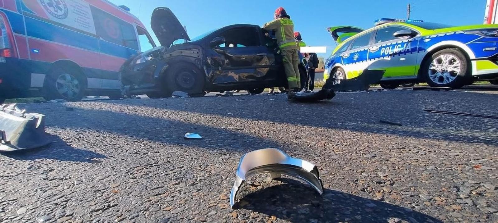 Zdjęcie w galerii na portalu naszwodzislaw.com: Groźne zdarzenie w Radlinie. Kobieta zasłabła za kierownicą wiadomości z regionu