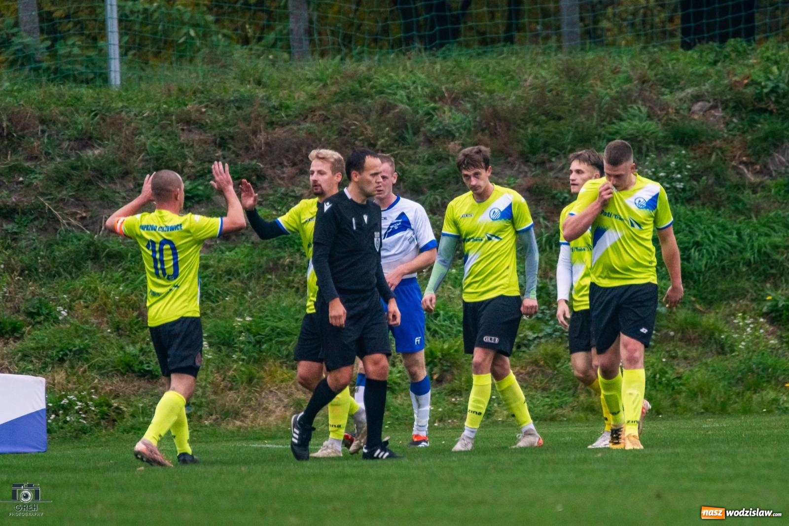 Zdjęcie w galerii na portalu naszwodzislaw.com: Naprzód Czyżowice przerwał passę Unii Racibórz [FOTO] wiadomości z regionu
