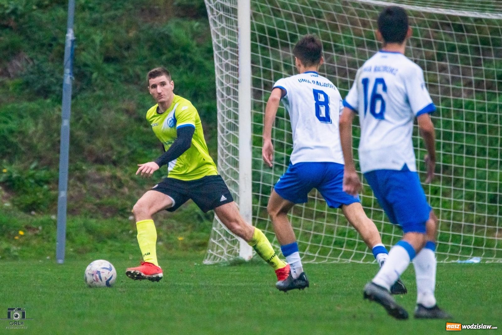 Zdjęcie w galerii na portalu naszwodzislaw.com: Naprzód Czyżowice przerwał passę Unii Racibórz [FOTO] wiadomości z regionu