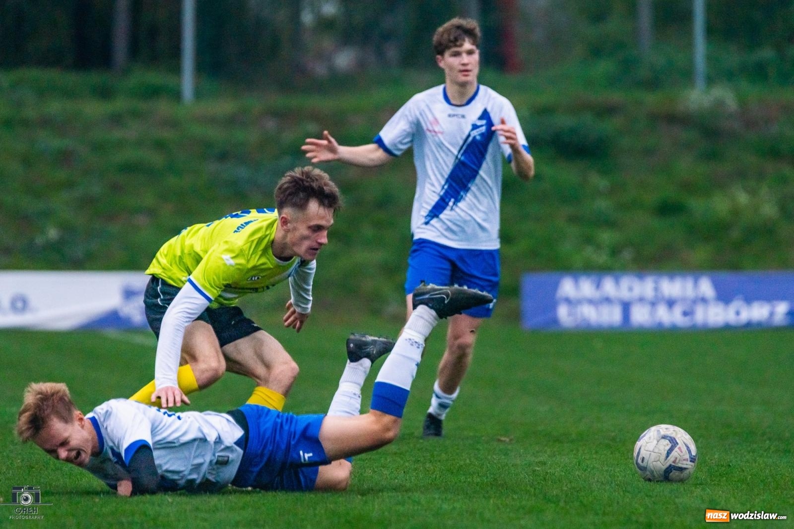 Zdjęcie w galerii na portalu naszwodzislaw.com: Naprzód Czyżowice przerwał passę Unii Racibórz [FOTO] wiadomości z regionu