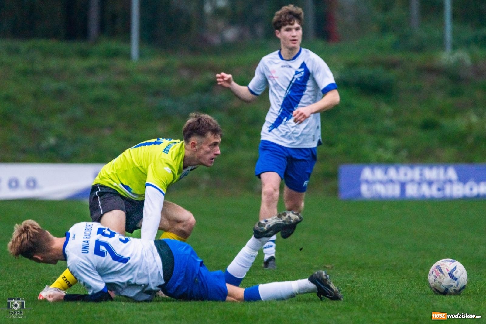 Zdjęcie w galerii na portalu naszwodzislaw.com: Naprzód Czyżowice przerwał passę Unii Racibórz [FOTO] wiadomości z regionu