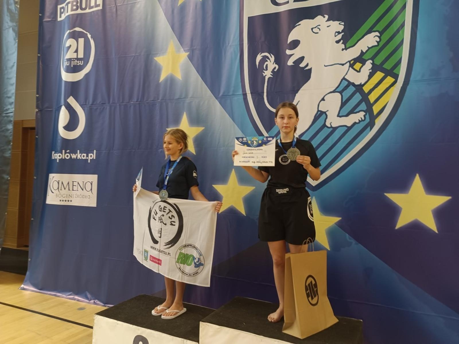 Zdjęcie w galerii na portalu naszwodzislaw.com: Worek medali zawodników KS Stein Academy z Rydułtów na mistrzostwach Europy wiadomości z regionu