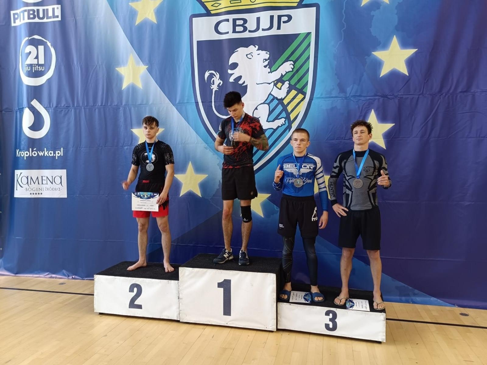 Zdjęcie w galerii na portalu naszwodzislaw.com: Worek medali zawodników KS Stein Academy z Rydułtów na mistrzostwach Europy wiadomości z regionu