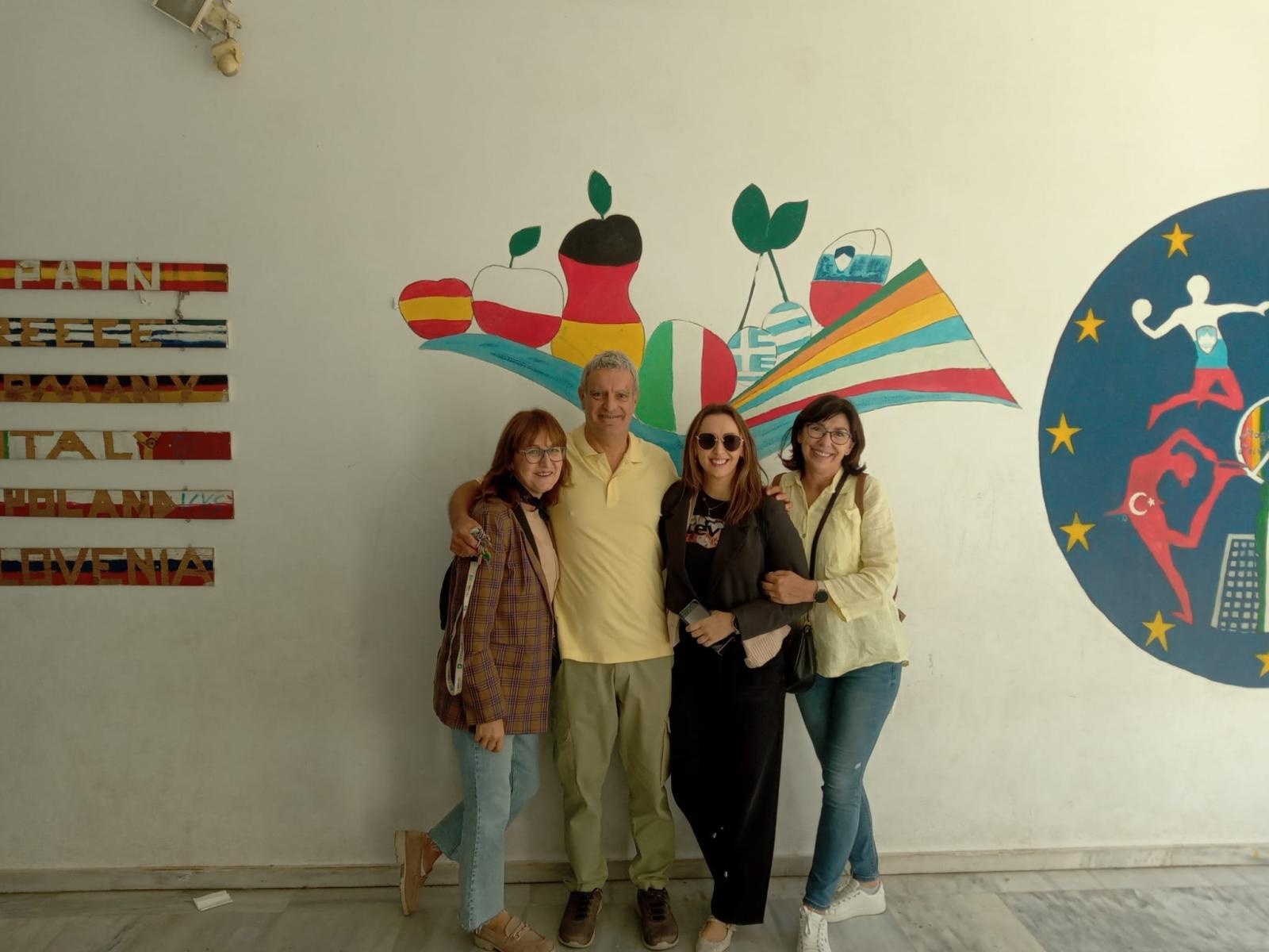 Zdjęcie w galerii na portalu naszwodzislaw.com: Nauczyciele wodzisławskiej Piętnastki z wizytą w Grecji wiadomości z regionu