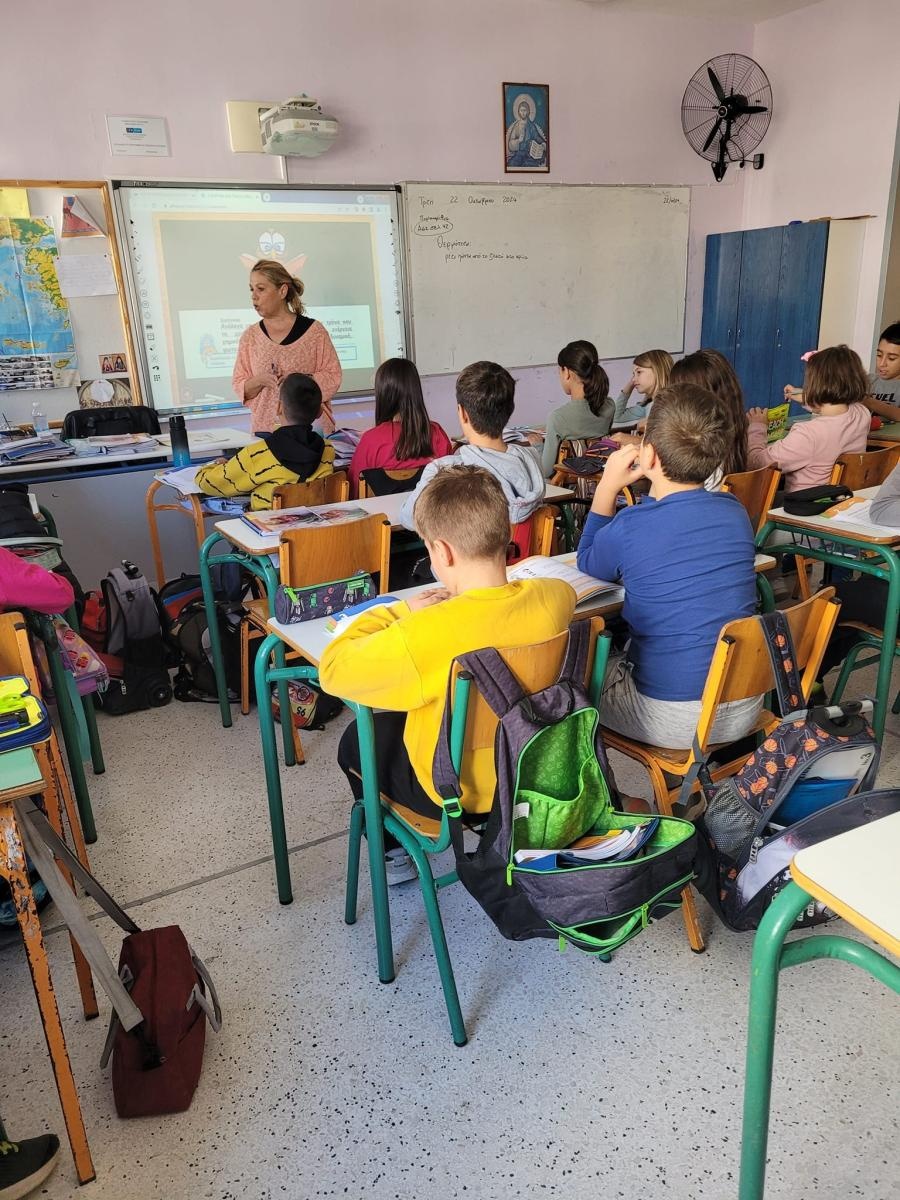 Zdjęcie w galerii na portalu naszwodzislaw.com: Nauczyciele wodzisławskiej Piętnastki z wizytą w Grecji wiadomości z regionu