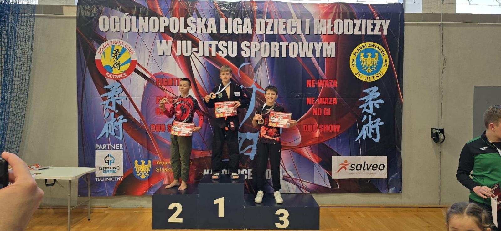 Zdjęcie w galerii na portalu naszwodzislaw.com: Pasmo sukcesów Akademii Sportowej Top Team wiadomości z regionu