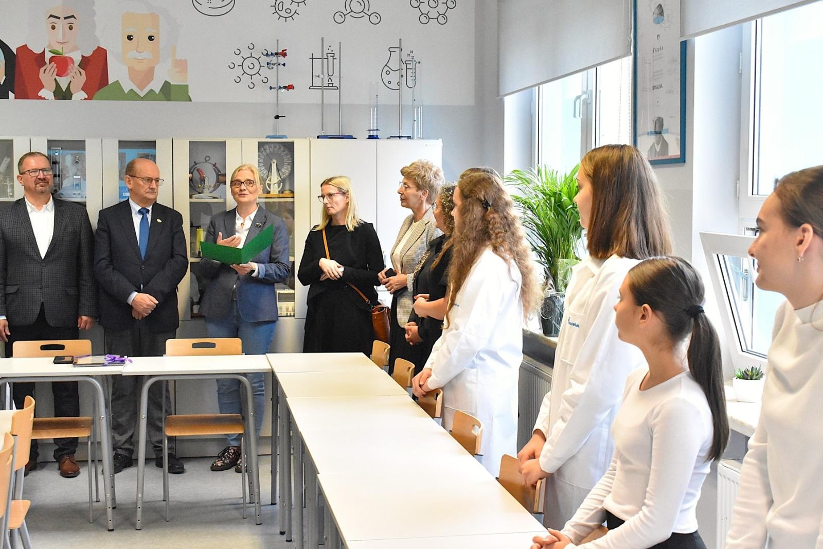 Zdjęcie w galerii na portalu naszwodzislaw.com: Zielona Pracownia już służy uczniom z Gołkowic wiadomości z regionu