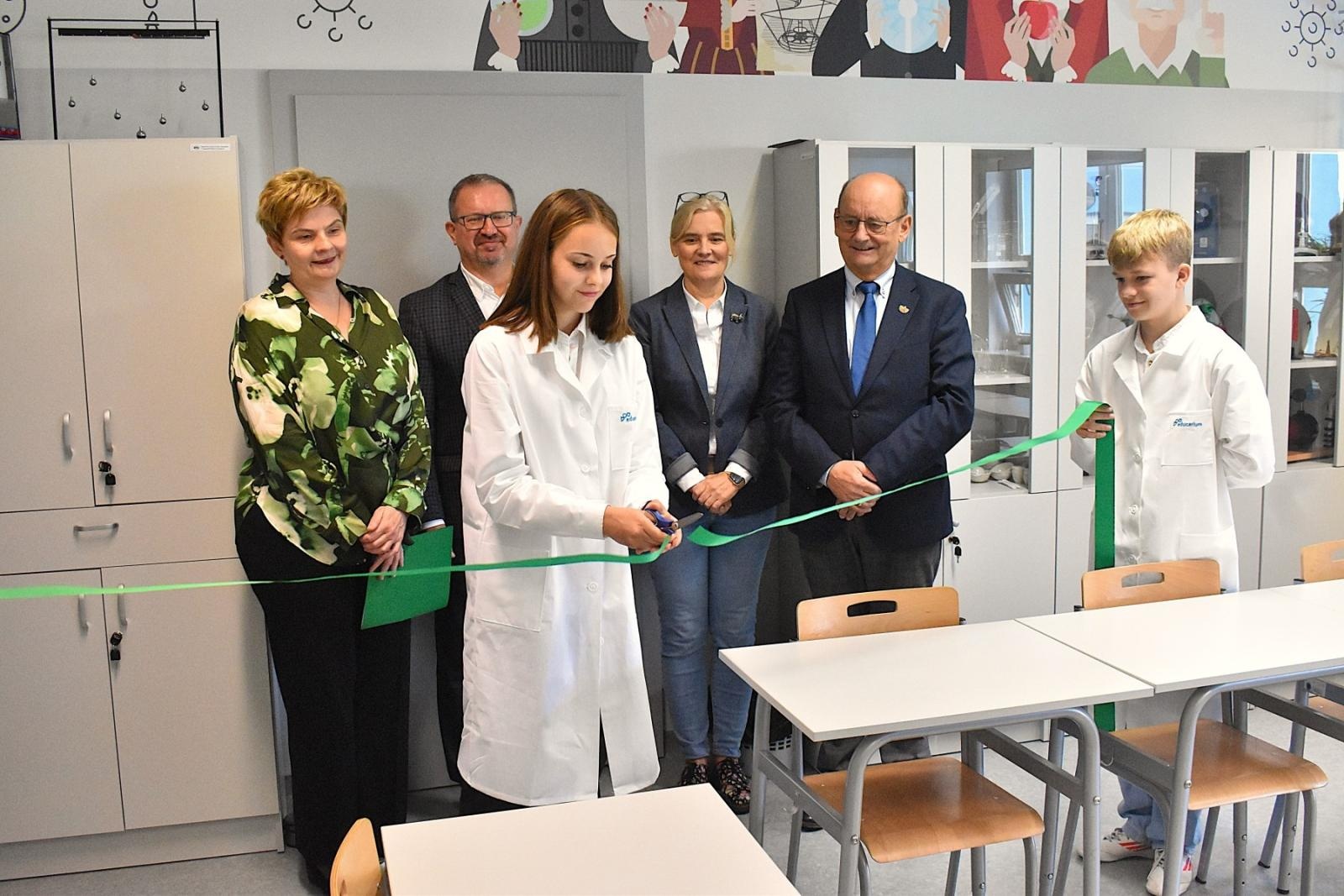 Zdjęcie w galerii na portalu naszwodzislaw.com: Zielona Pracownia już służy uczniom z Gołkowic wiadomości z regionu