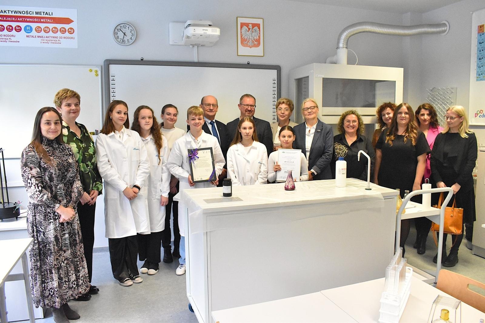 Zdjęcie w galerii na portalu naszwodzislaw.com: Zielona Pracownia już służy uczniom z Gołkowic wiadomości z regionu