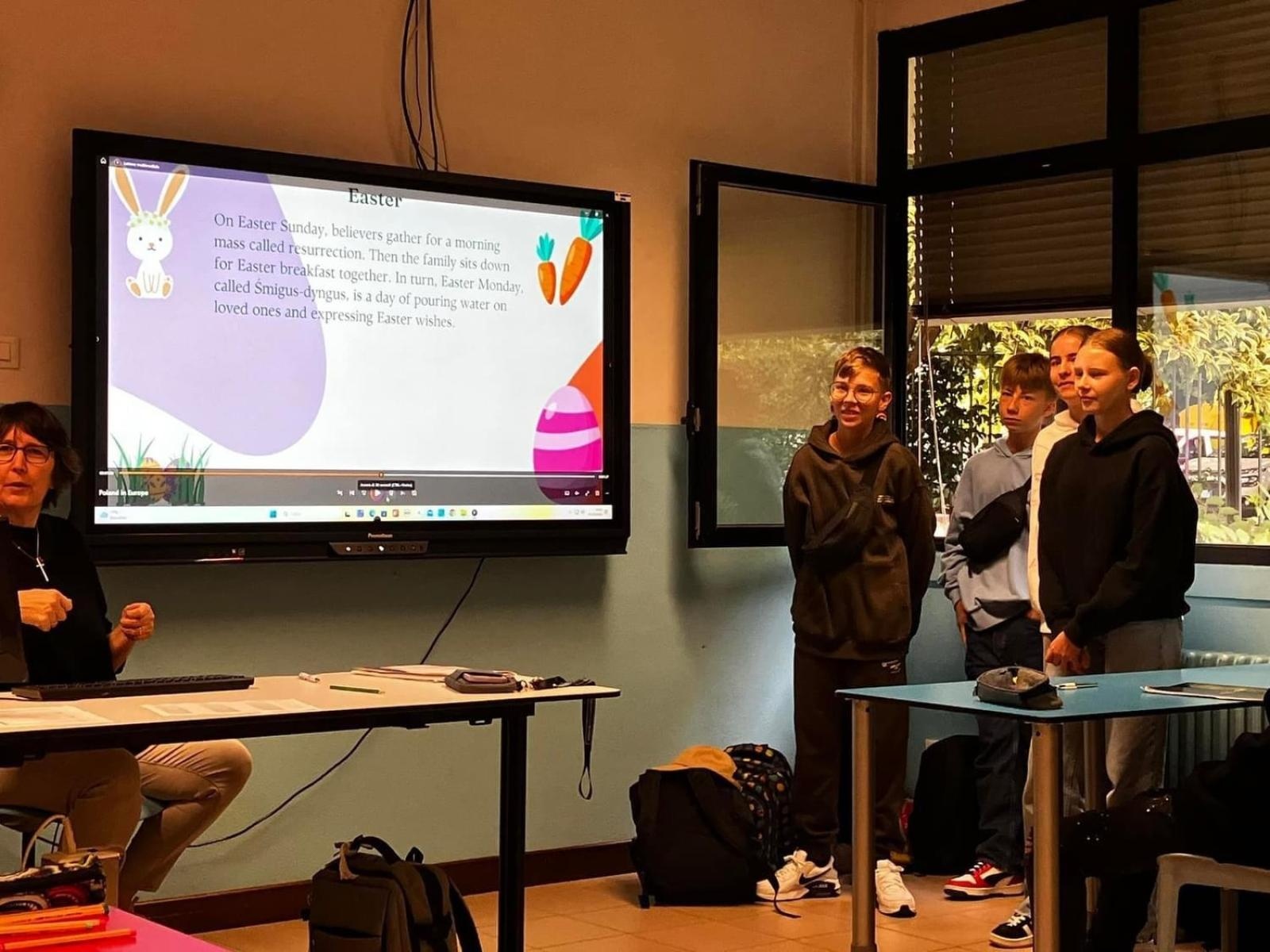 Zdjęcie w galerii na portalu naszwodzislaw.com: Uczniowie ZSP 6 z wizytą we Włoszech wiadomości z regionu