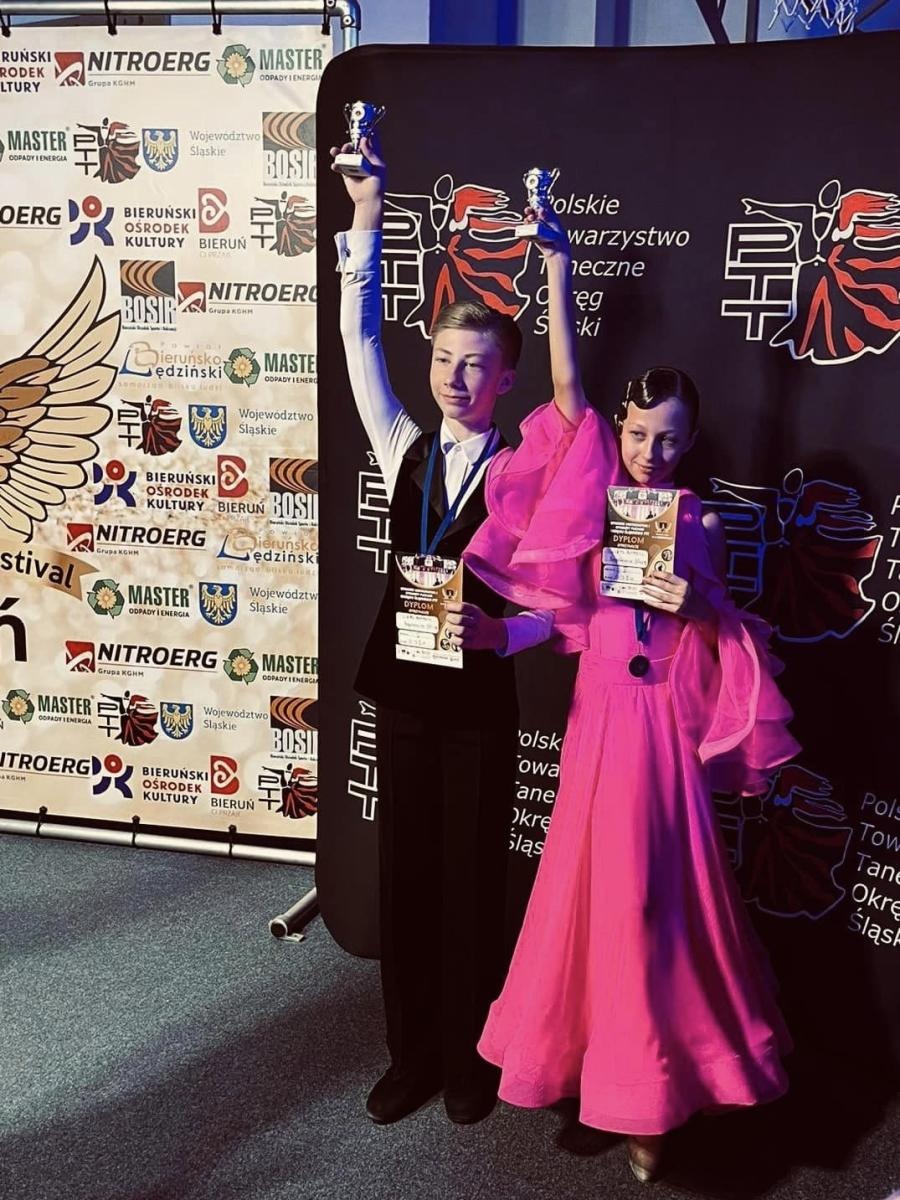 Zdjęcie w galerii na portalu naszwodzislaw.com: Tancerze z Wodzisławia Śląskiego zdominowali zawody w Bieruniu wiadomości z regionu