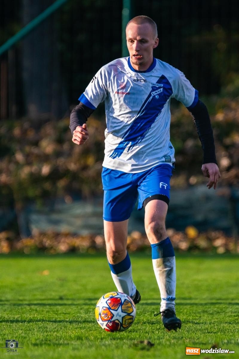 Zdjęcie w galerii na portalu naszwodzislaw.com: Starcie imienniczek w klasie okręgowej. Górą Turza Śląska [FOTO] wiadomości z regionu