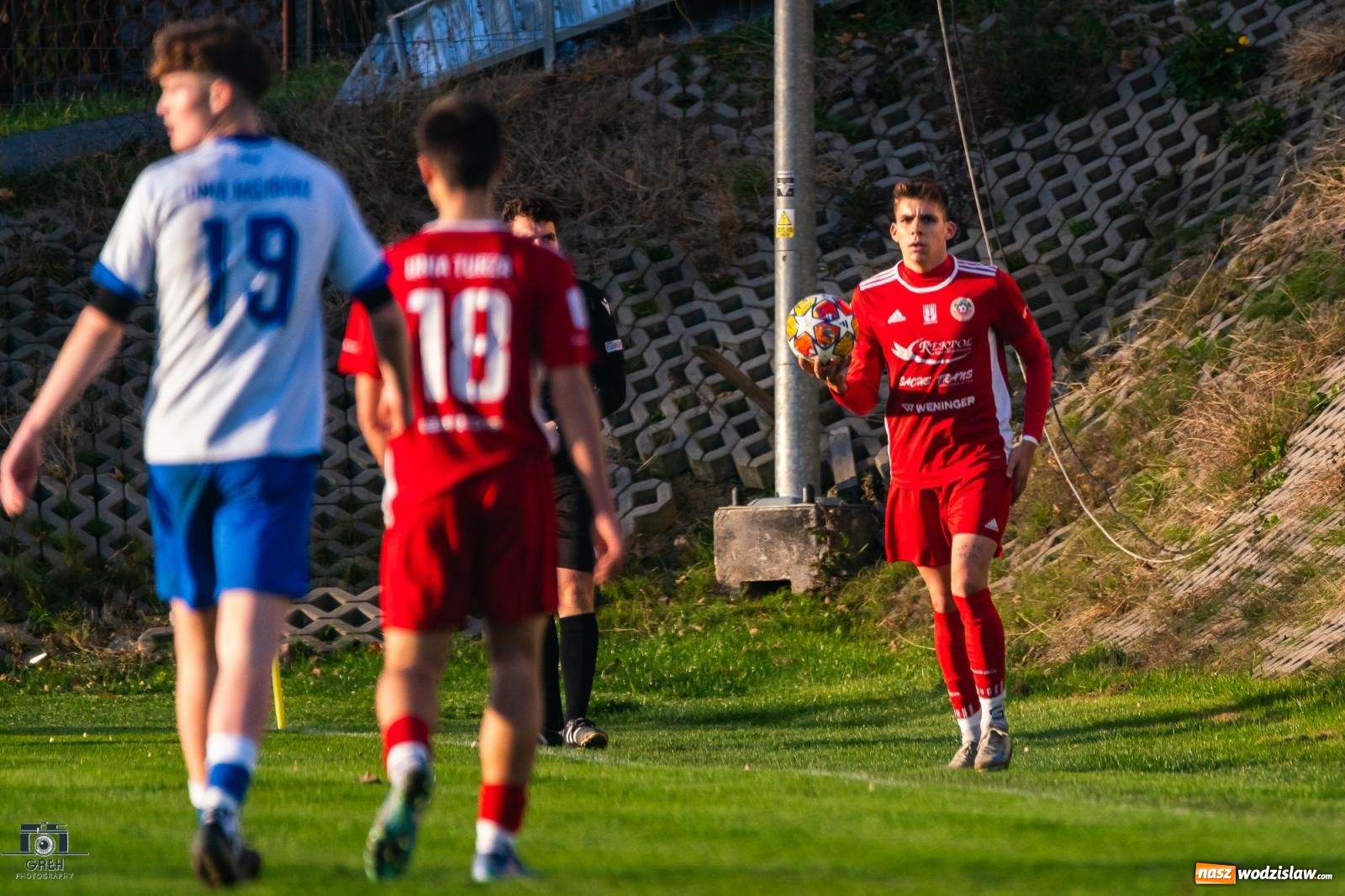 Zdjęcie w galerii na portalu naszwodzislaw.com: Starcie imienniczek w klasie okręgowej. Górą Turza Śląska [FOTO] wiadomości z regionu
