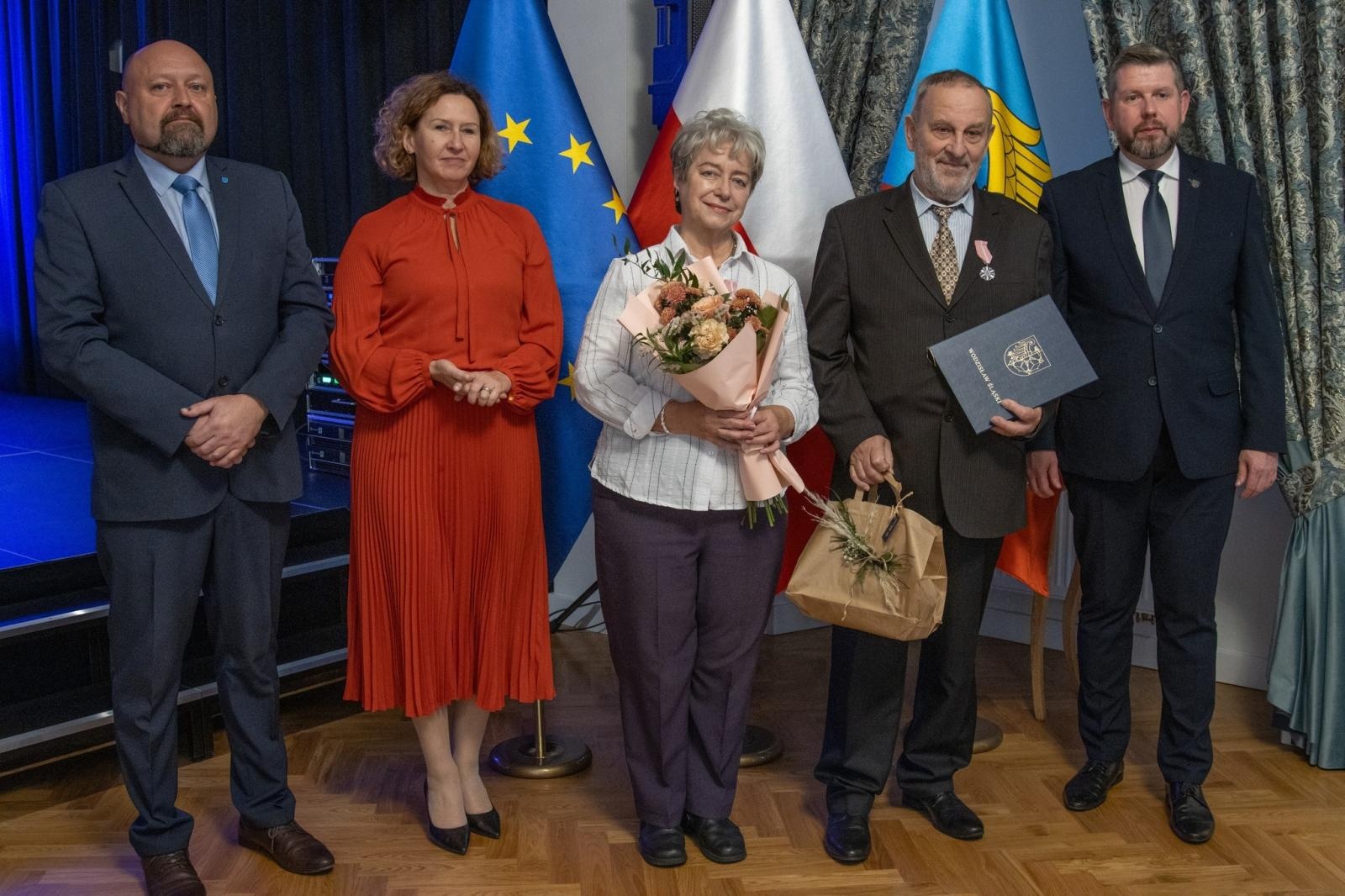 Zdjęcie w galerii na portalu naszwodzislaw.com: Jubilaci świętowali złote gody w Pałacu Dietrichsteinów [FOTO] wiadomości z regionu