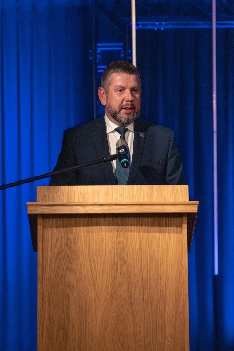 Zdjęcie w galerii na portalu naszwodzislaw.com: Jubilaci świętowali złote gody w Pałacu Dietrichsteinów [FOTO] wiadomości z regionu