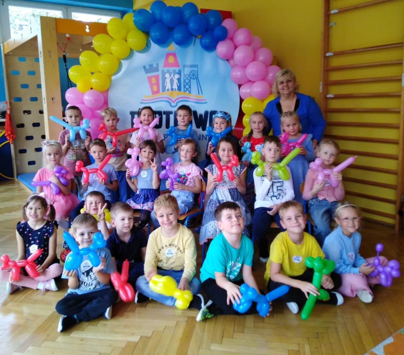 Zdjęcie w galerii na portalu naszwodzislaw.com: Rocznicowo w Bajtlowej Krainie w Pszowie wiadomości z regionu