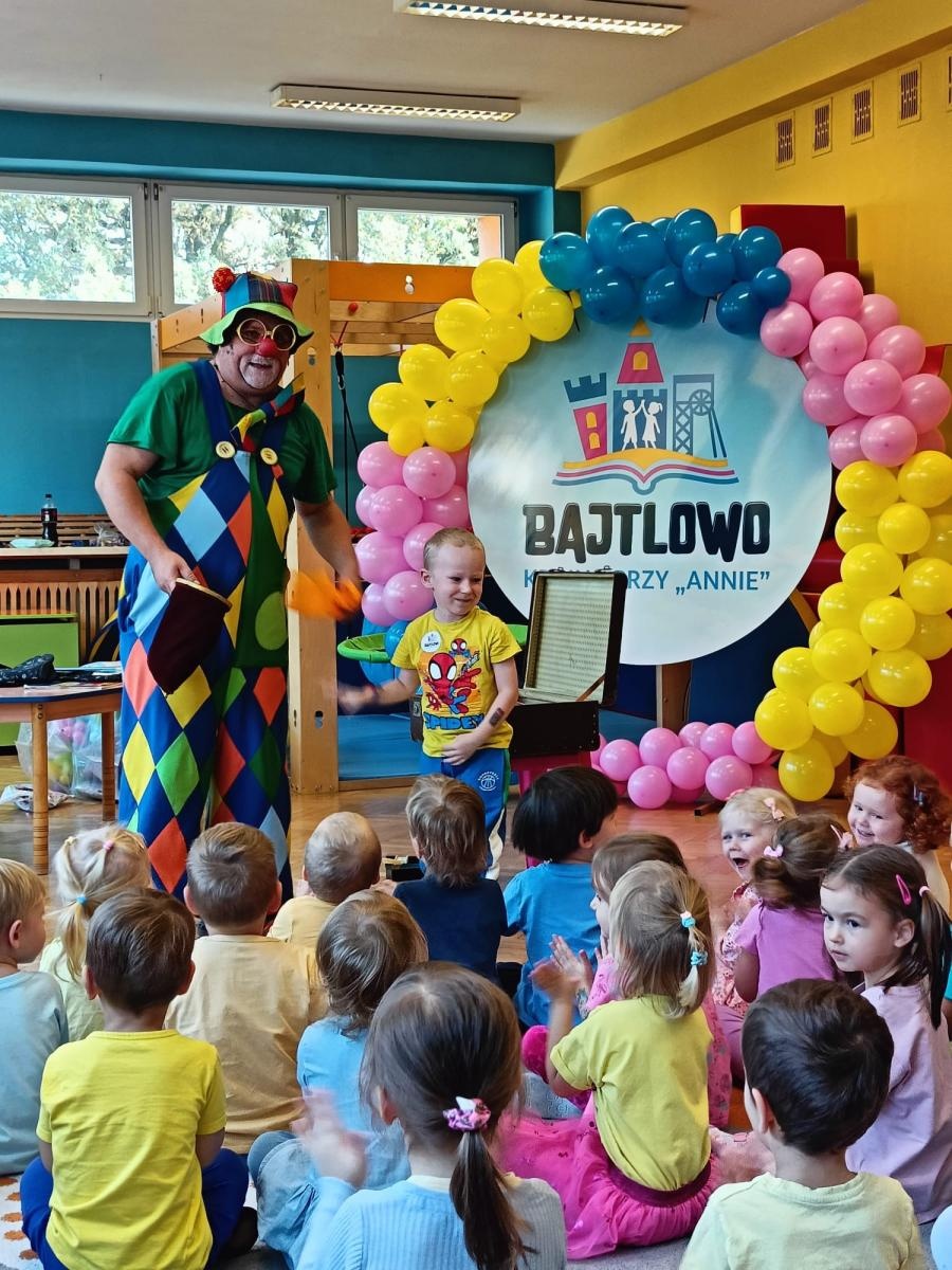 Zdjęcie w galerii na portalu naszwodzislaw.com: Rocznicowo w Bajtlowej Krainie w Pszowie wiadomości z regionu