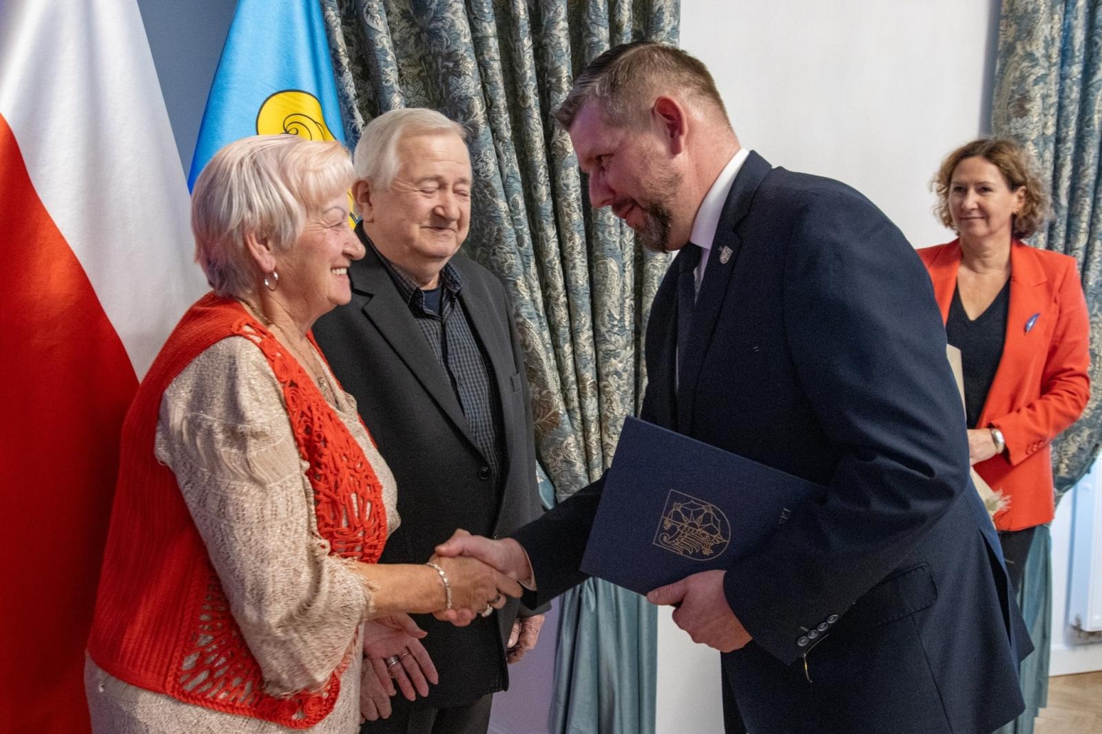 Zdjęcie w galerii na portalu naszwodzislaw.com: Diamentowe i szmaragdowe gody w Wodzisławiu Śląskim [FOTO] wiadomości z regionu