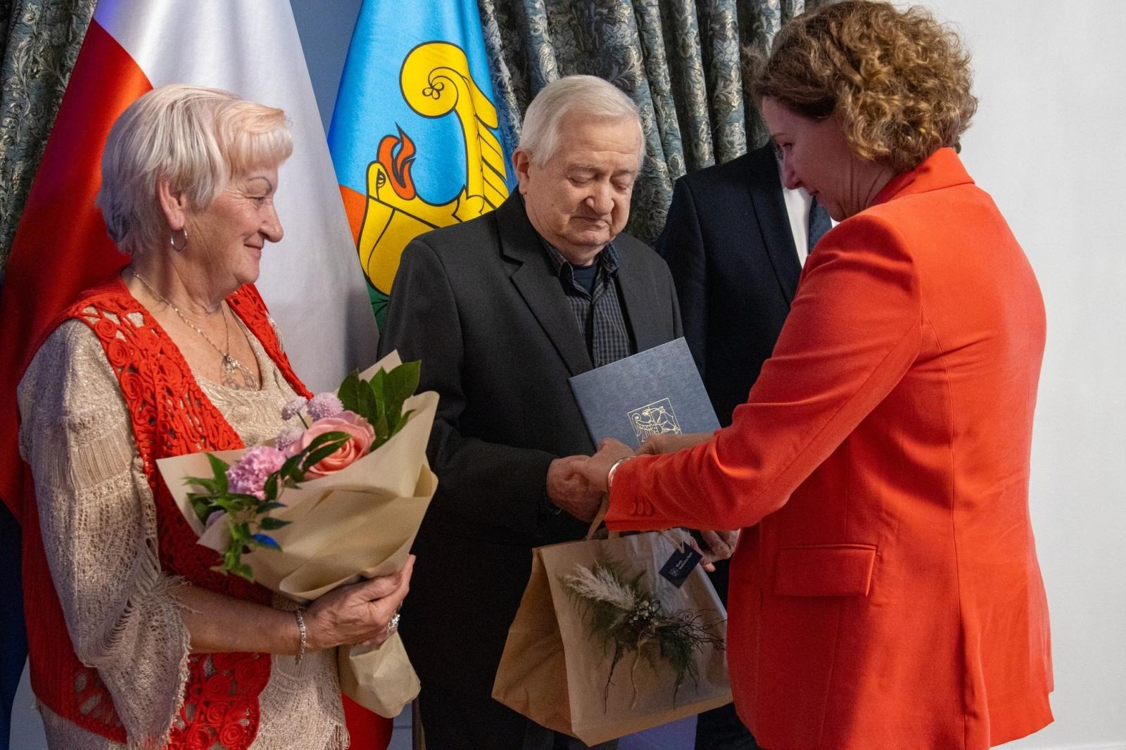 Zdjęcie w galerii na portalu naszwodzislaw.com: Diamentowe i szmaragdowe gody w Wodzisławiu Śląskim [FOTO] wiadomości z regionu