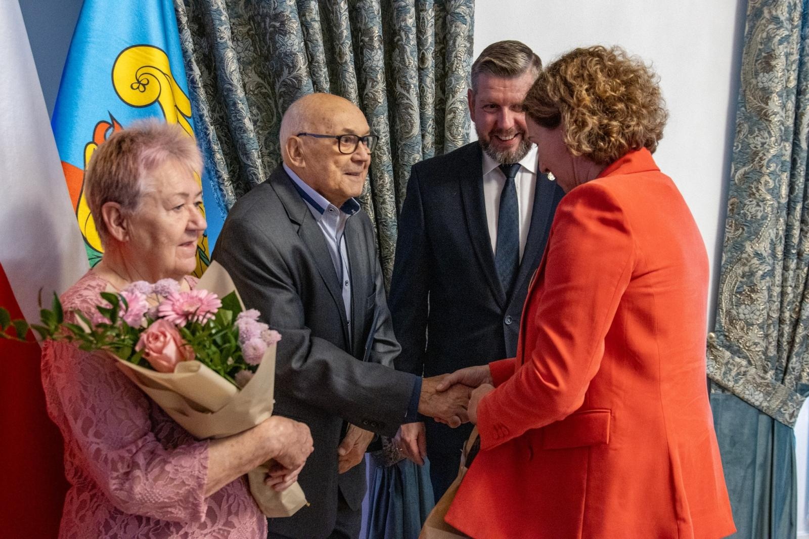 Zdjęcie w galerii na portalu naszwodzislaw.com: Diamentowe i szmaragdowe gody w Wodzisławiu Śląskim [FOTO] wiadomości z regionu