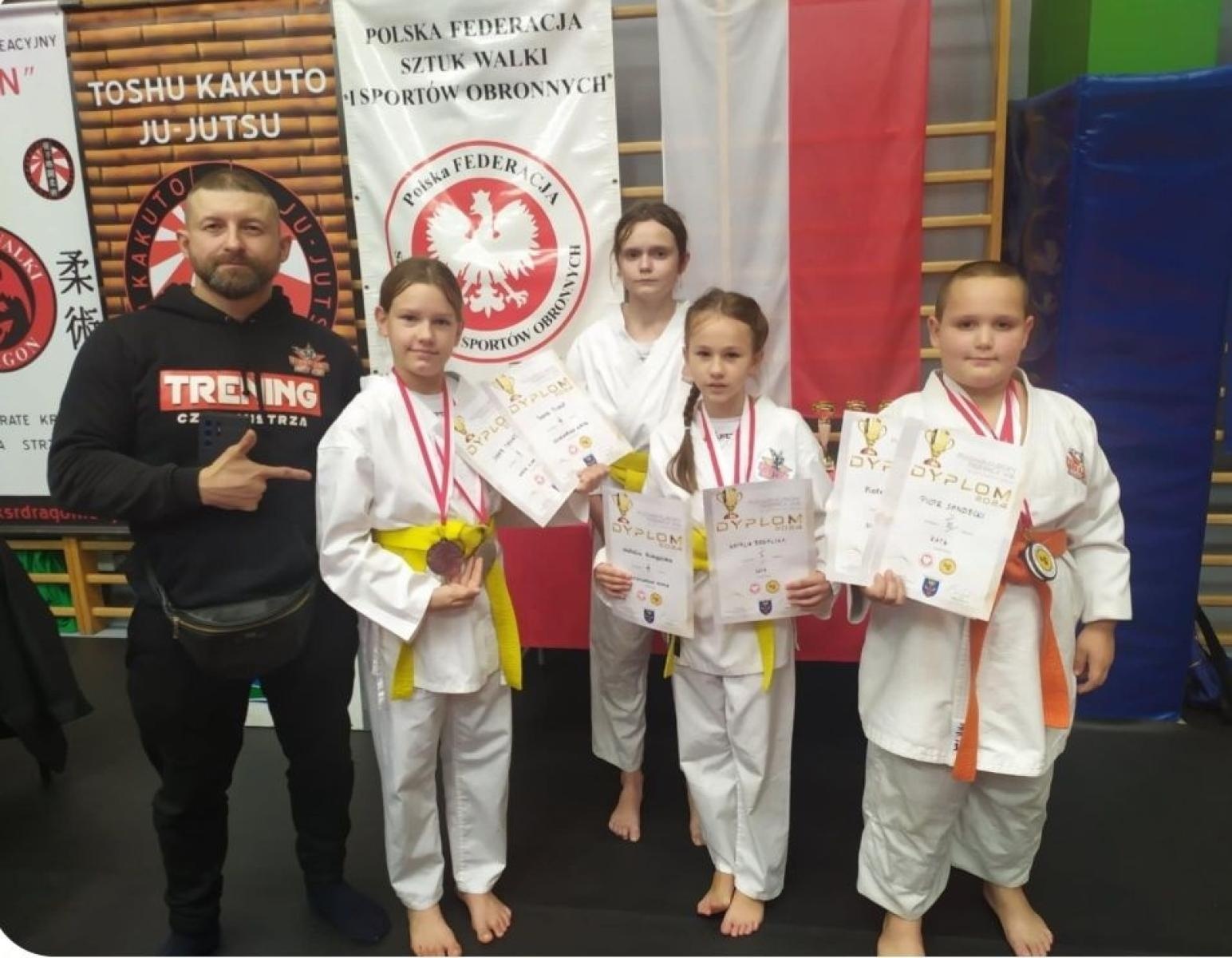 Zdjęcie w galerii na portalu naszwodzislaw.com: Medale zawodników Akademii United na zawodach w Żywcu wiadomości z regionu