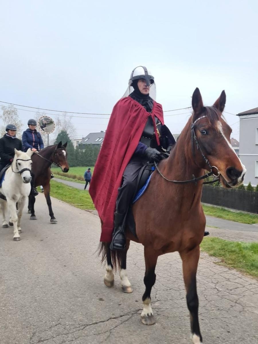 Zdjęcie w galerii na portalu naszwodzislaw.com: Święty Marcin na Stawach w Bełsznicy [FOTO] wiadomości z regionu