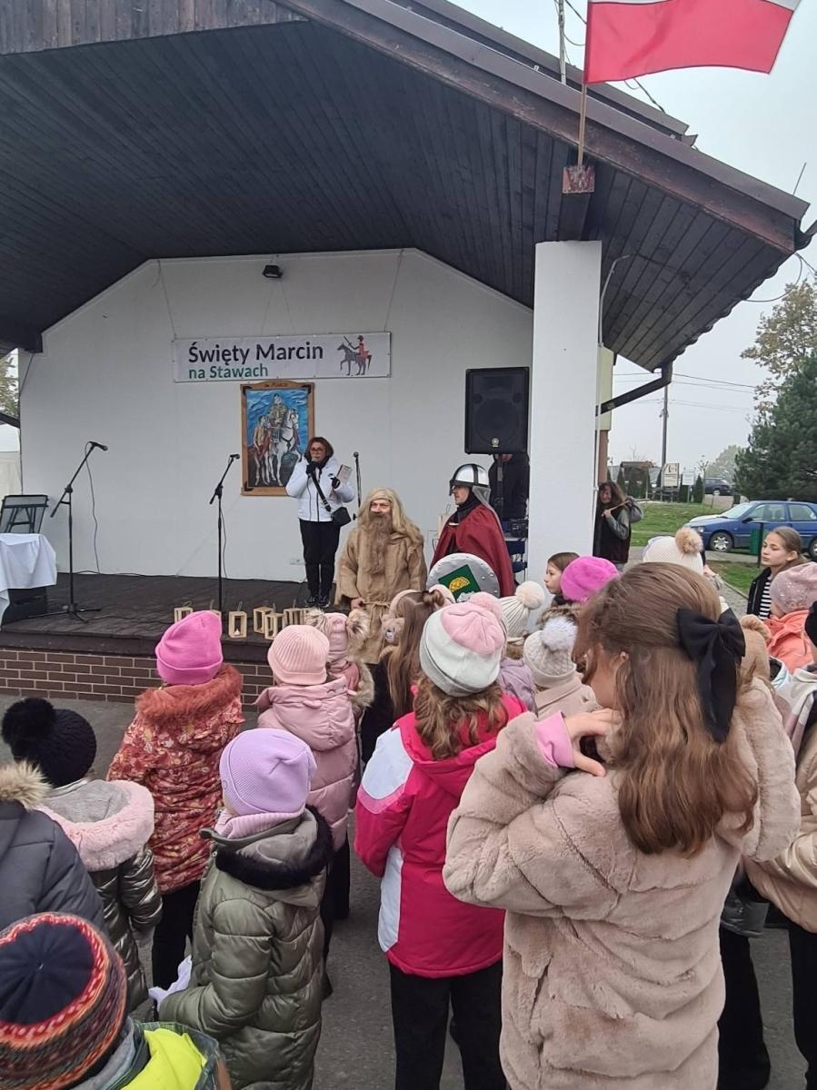 Zdjęcie w galerii na portalu naszwodzislaw.com: Święty Marcin na Stawach w Bełsznicy [FOTO] wiadomości z regionu