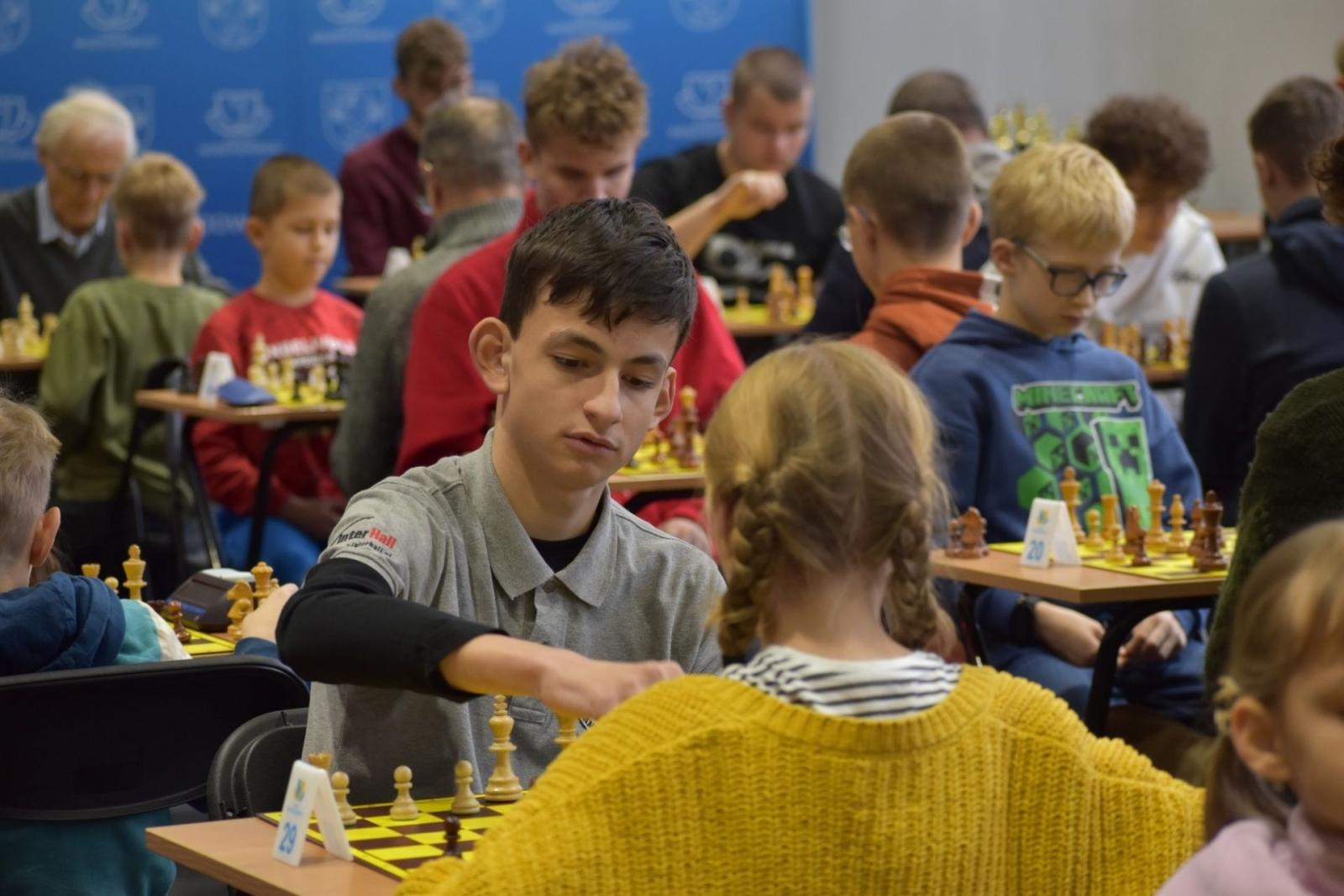 Zdjęcie w galerii na portalu naszwodzislaw.com: Za nami XII Mistrzostwa Powiatu Wodzisławskiego w Szachach [FOTO] wiadomości z regionu