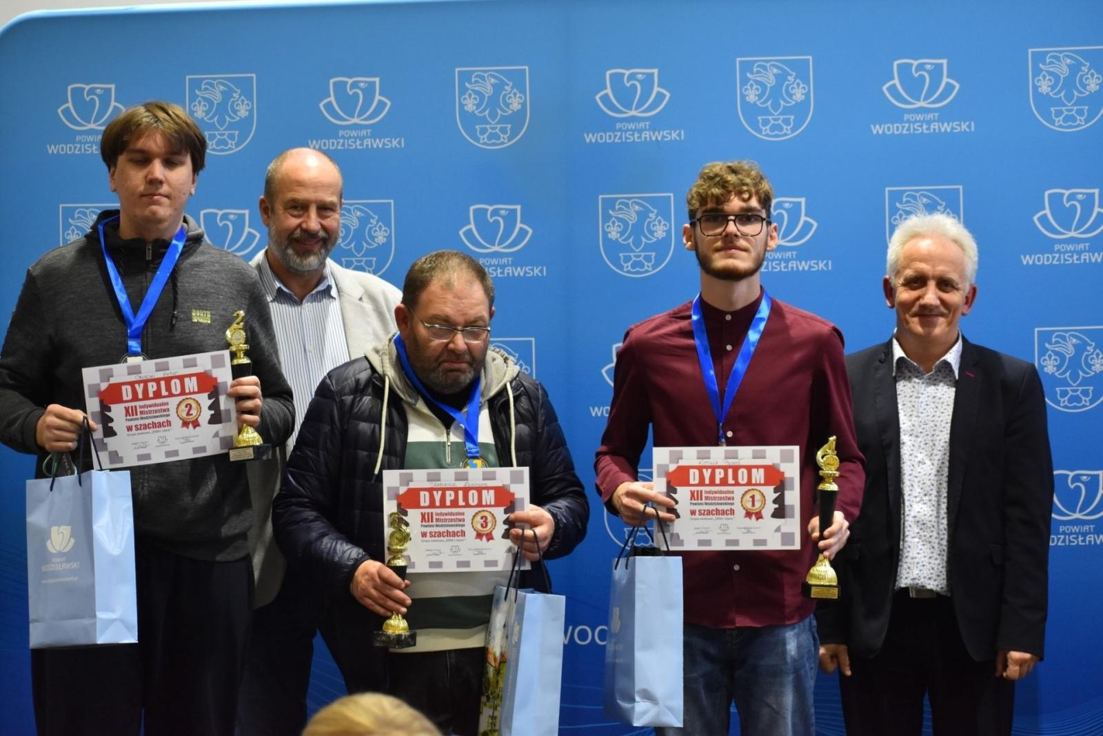 Zdjęcie w galerii na portalu naszwodzislaw.com: Za nami XII Mistrzostwa Powiatu Wodzisławskiego w Szachach [FOTO] wiadomości z regionu