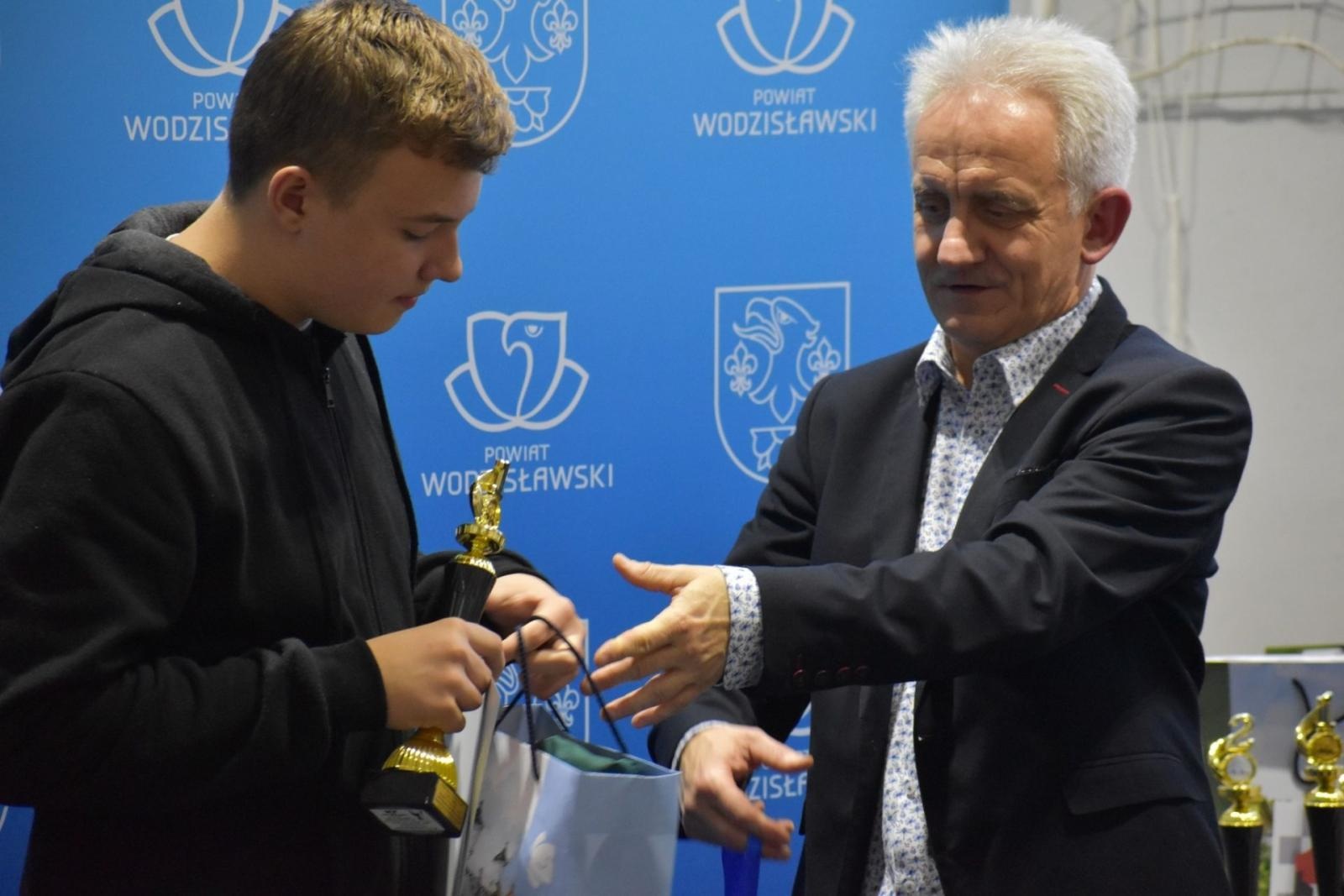 Zdjęcie w galerii na portalu naszwodzislaw.com: Za nami XII Mistrzostwa Powiatu Wodzisławskiego w Szachach [FOTO] wiadomości z regionu