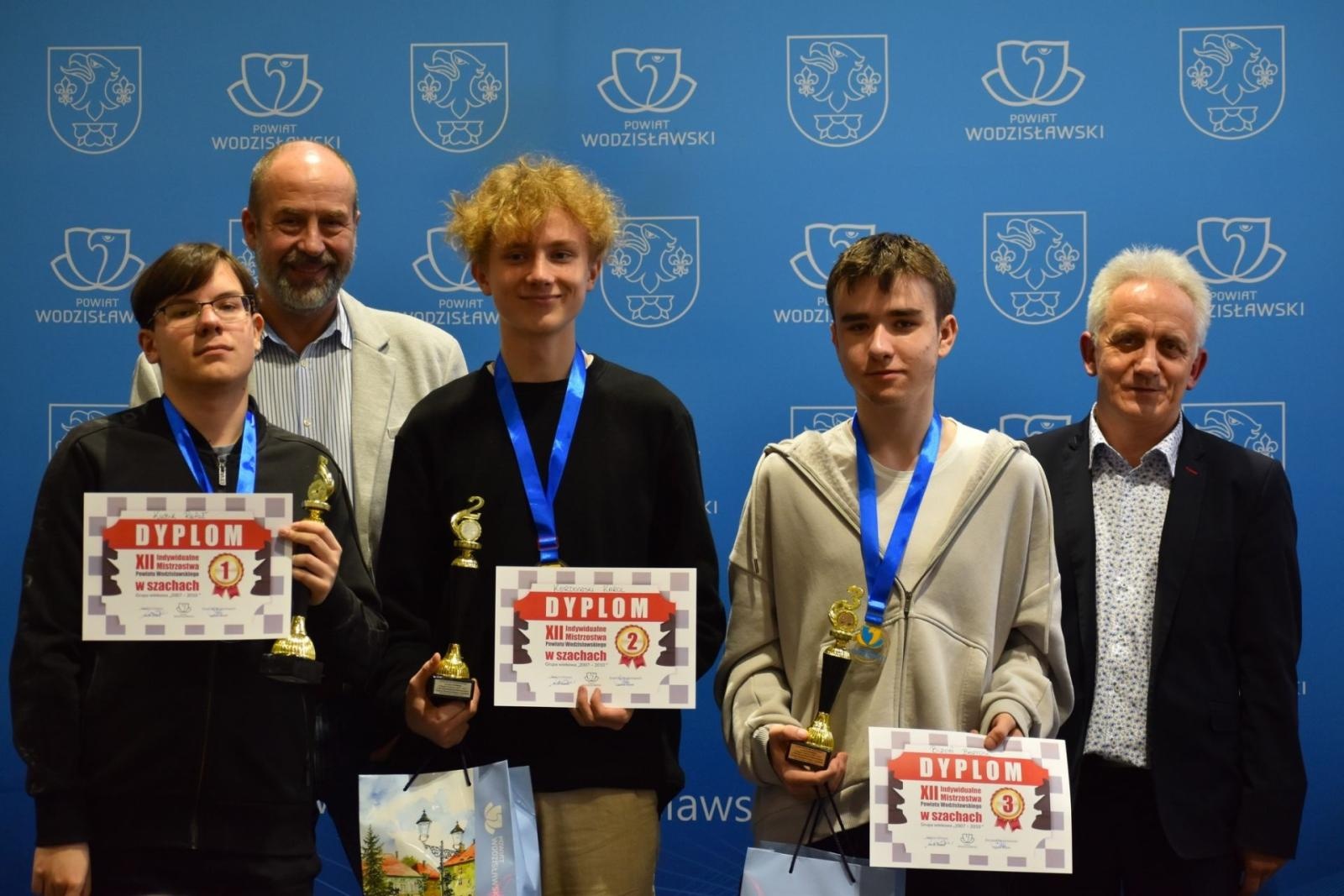 Zdjęcie w galerii na portalu naszwodzislaw.com: Za nami XII Mistrzostwa Powiatu Wodzisławskiego w Szachach [FOTO] wiadomości z regionu
