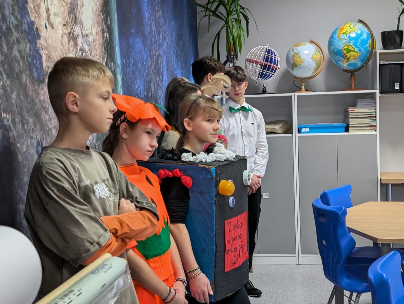 Zdjęcie w galerii na portalu naszwodzislaw.com: SP4 w Pszowie ma Zieloną Pracownię wiadomości z regionu