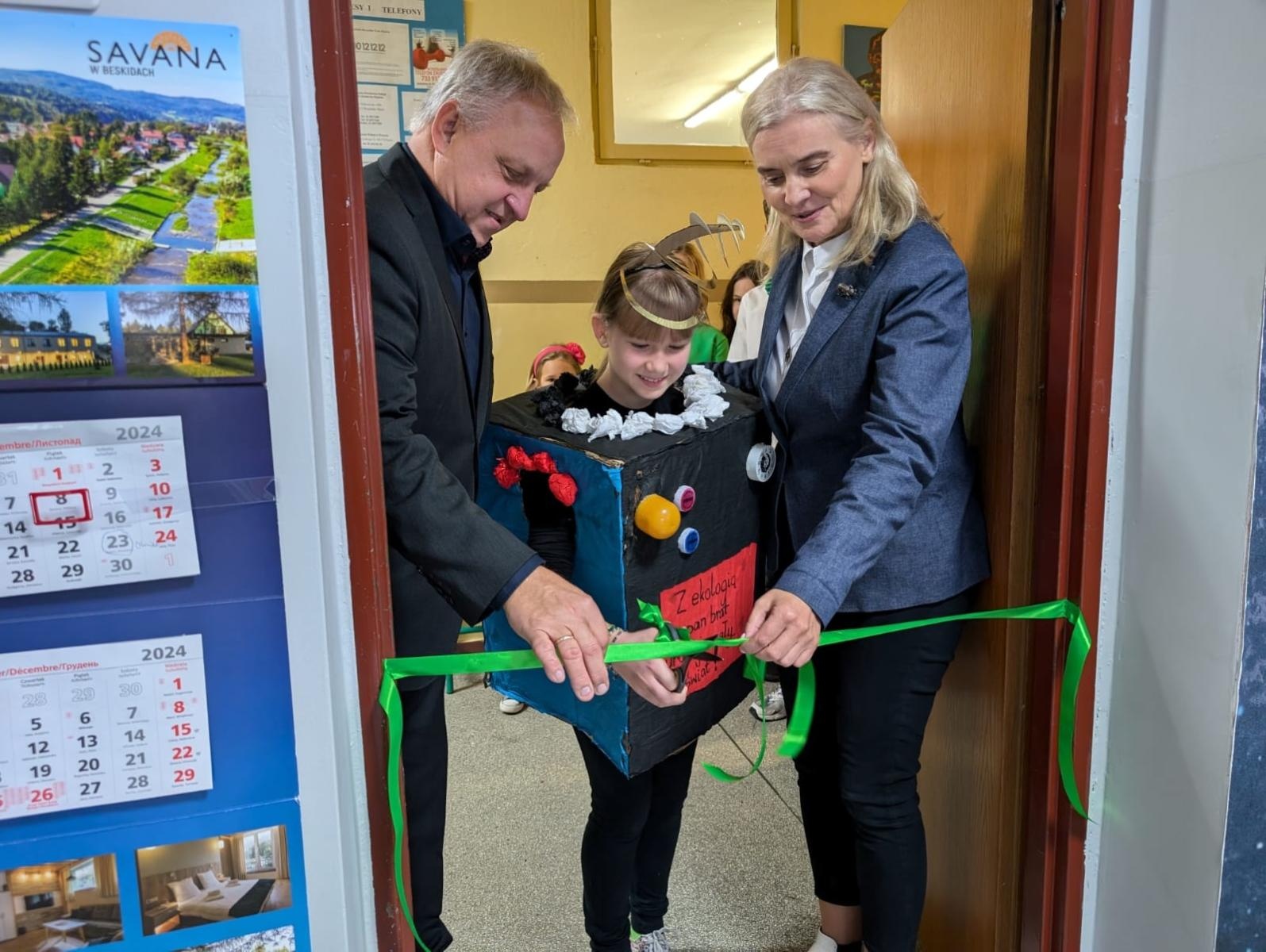 Zdjęcie w galerii na portalu naszwodzislaw.com: SP4 w Pszowie ma Zieloną Pracownię wiadomości z regionu