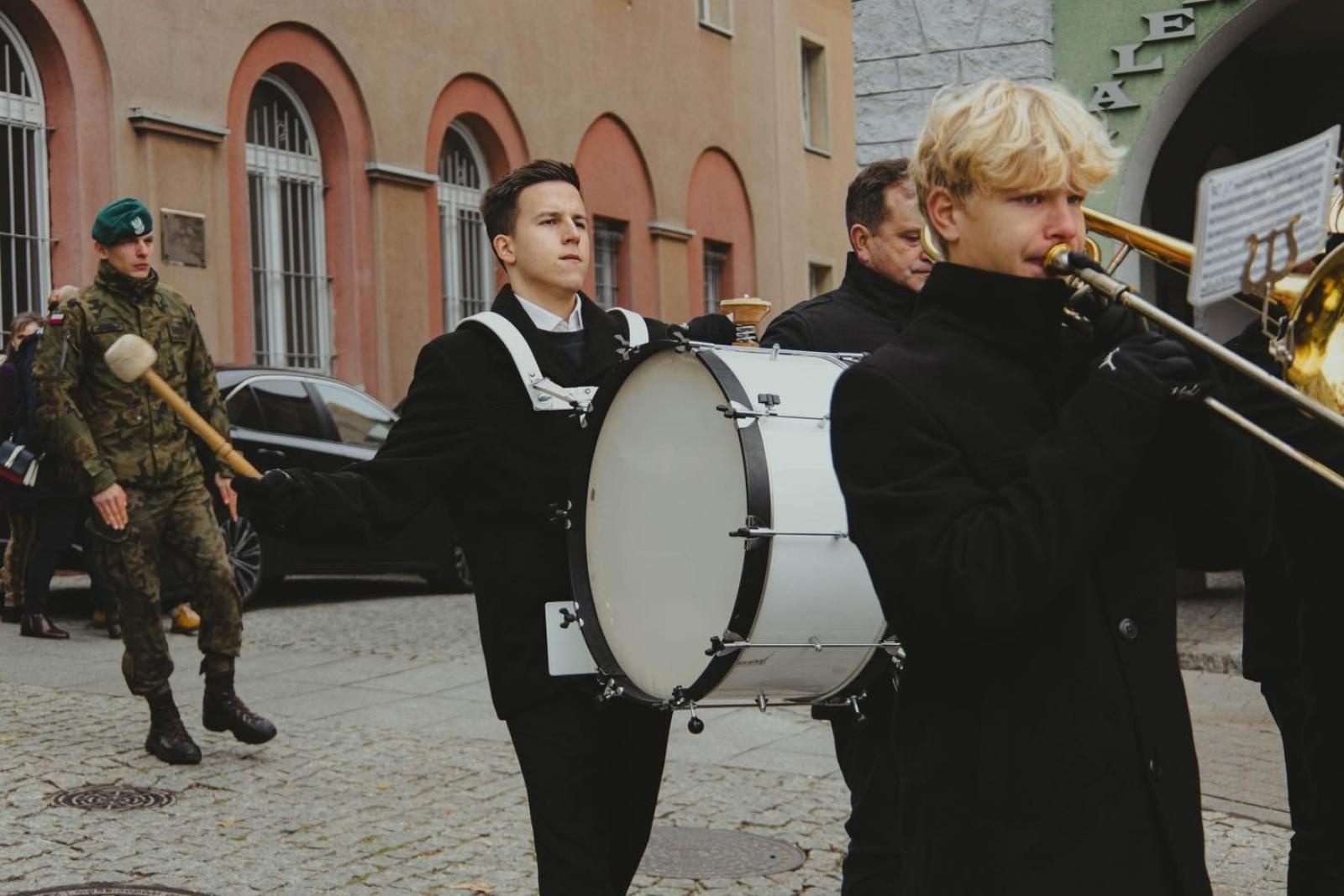Zdjęcie w galerii na portalu naszwodzislaw.com: Miejskie obchody Święta Niepodległości w Wodzisławiu Śląskim [FOTO i WIDEO] wiadomości z regionu