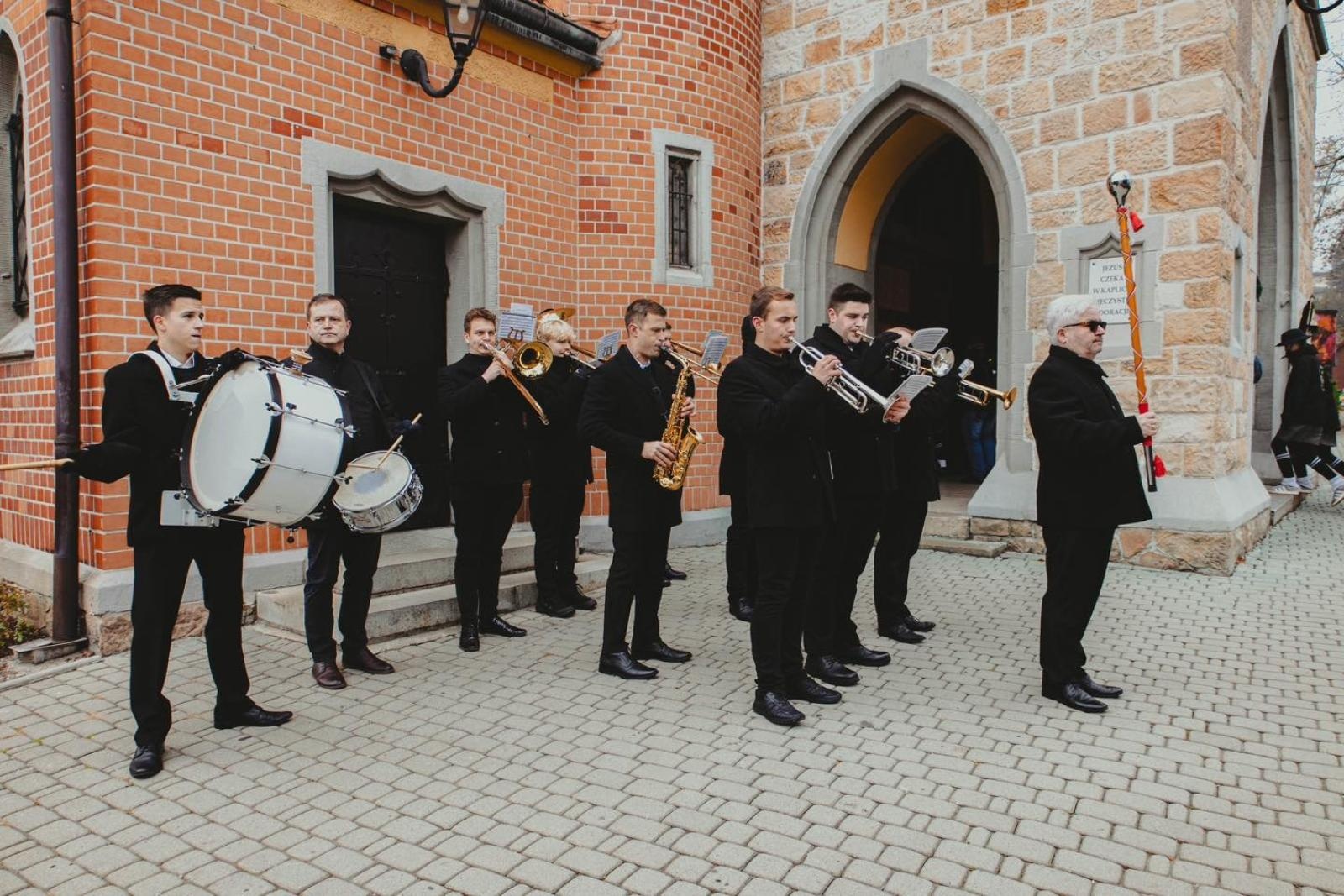 Zdjęcie w galerii na portalu naszwodzislaw.com: Miejskie obchody Święta Niepodległości w Wodzisławiu Śląskim [FOTO i WIDEO] wiadomości z regionu
