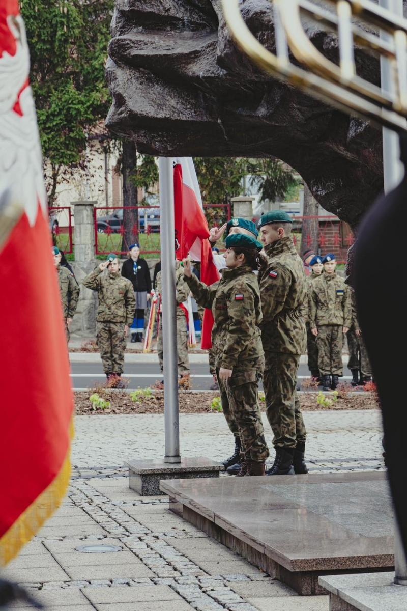 Zdjęcie w galerii na portalu naszwodzislaw.com: Miejskie obchody Święta Niepodległości w Wodzisławiu Śląskim [FOTO i WIDEO] wiadomości z regionu