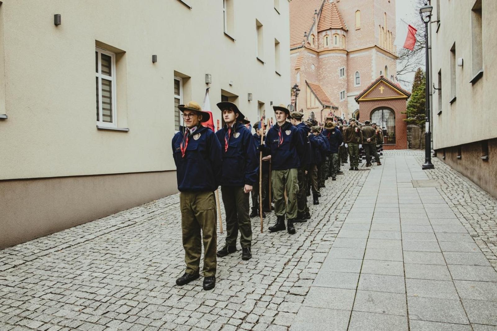 Zdjęcie w galerii na portalu naszwodzislaw.com: Miejskie obchody Święta Niepodległości w Wodzisławiu Śląskim [FOTO i WIDEO] wiadomości z regionu