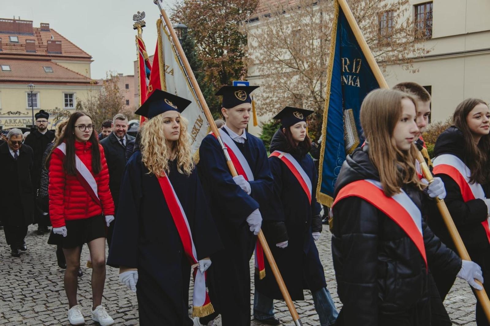 Zdjęcie w galerii na portalu naszwodzislaw.com: Miejskie obchody Święta Niepodległości w Wodzisławiu Śląskim [FOTO i WIDEO] wiadomości z regionu