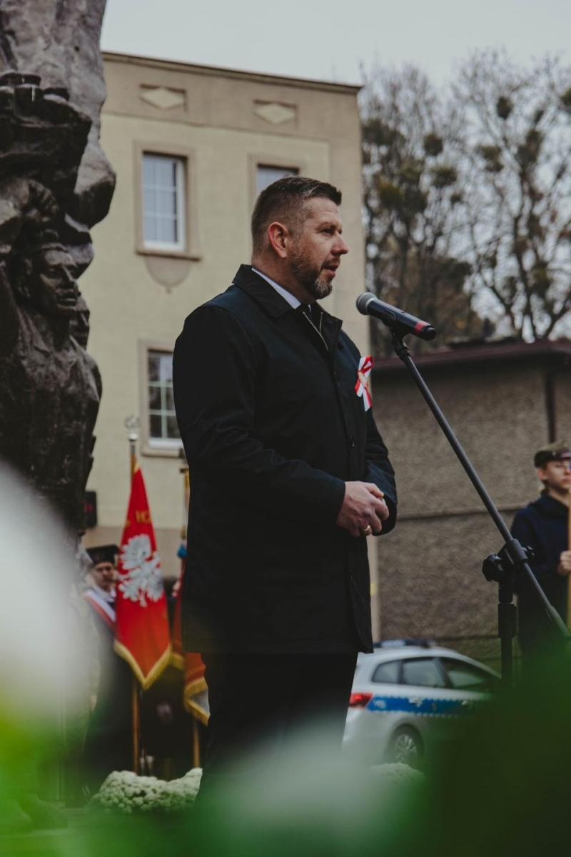 Zdjęcie w galerii na portalu naszwodzislaw.com: Miejskie obchody Święta Niepodległości w Wodzisławiu Śląskim [FOTO i WIDEO] wiadomości z regionu