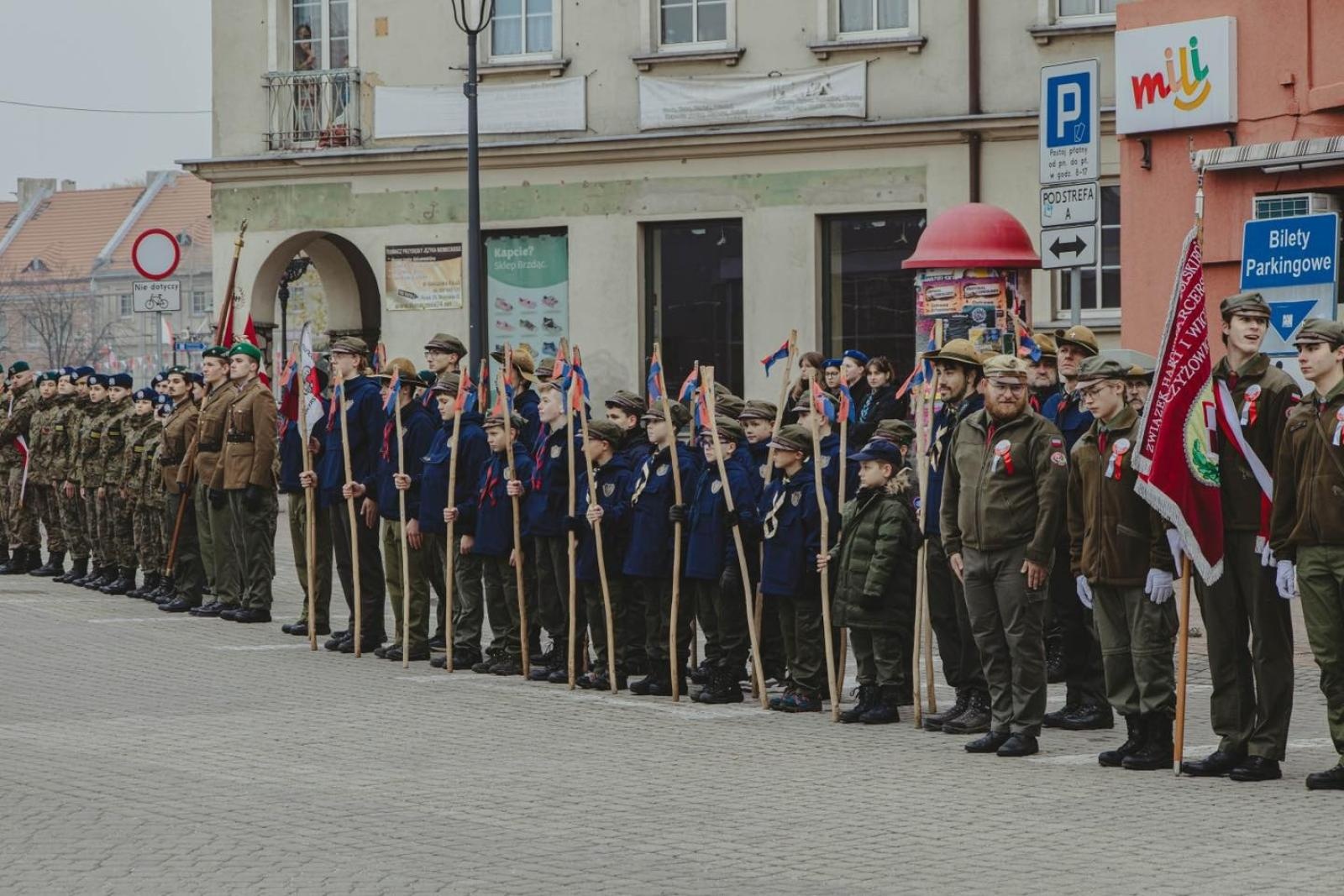 Zdjęcie w galerii na portalu naszwodzislaw.com: Miejskie obchody Święta Niepodległości w Wodzisławiu Śląskim [FOTO i WIDEO] wiadomości z regionu