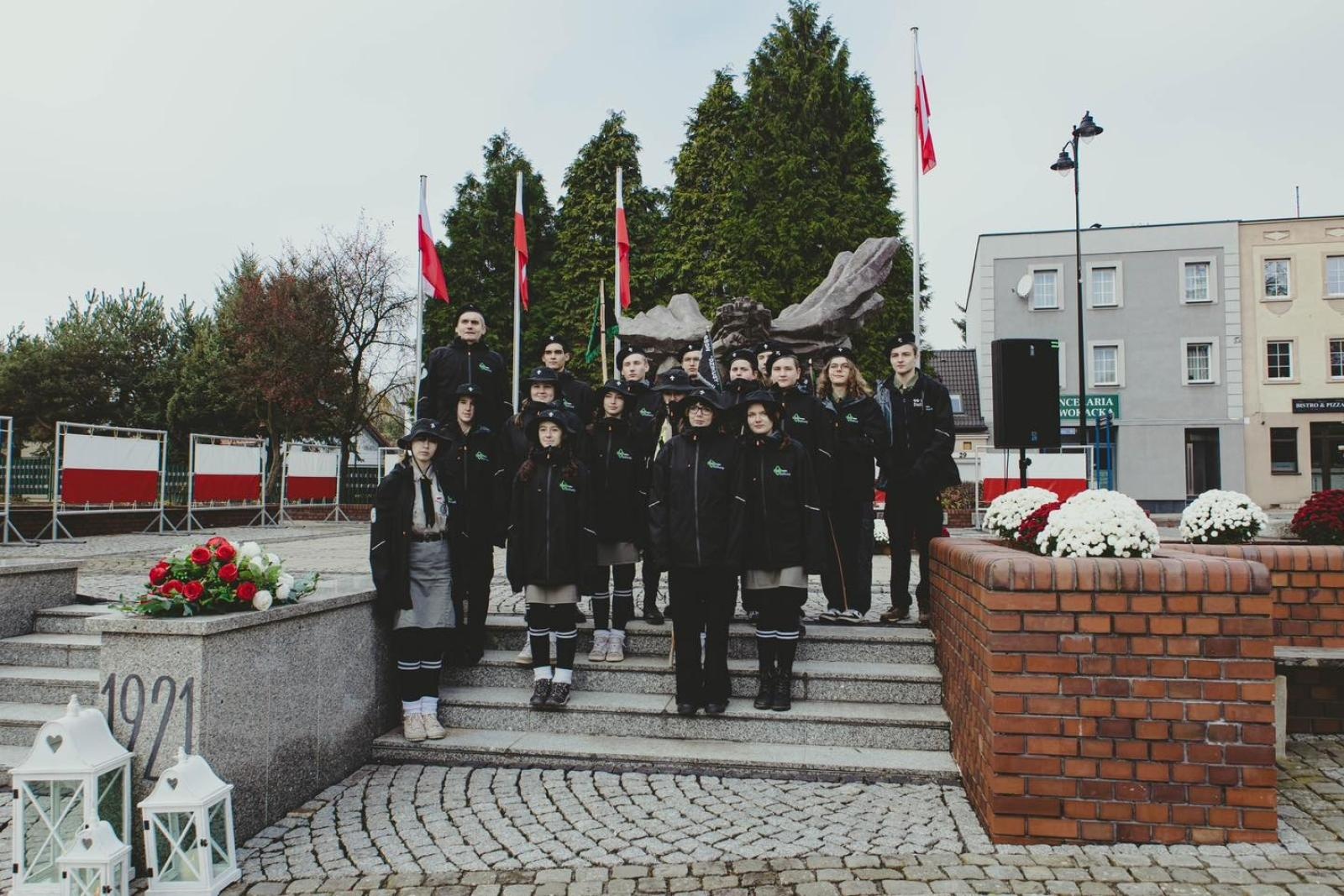 Zdjęcie w galerii na portalu naszwodzislaw.com: Miejskie obchody Święta Niepodległości w Wodzisławiu Śląskim [FOTO i WIDEO] wiadomości z regionu