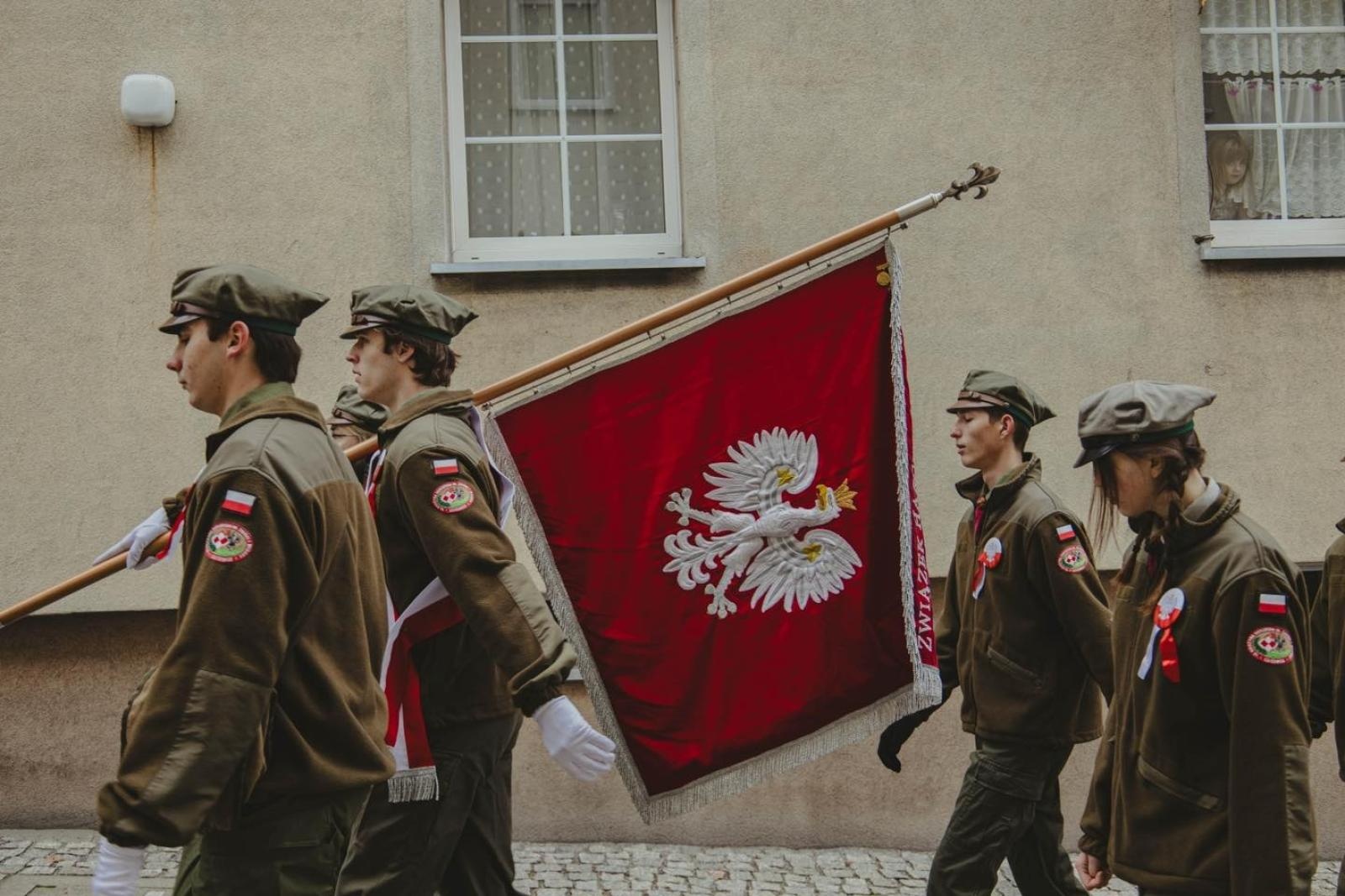 Zdjęcie w galerii na portalu naszwodzislaw.com: Miejskie obchody Święta Niepodległości w Wodzisławiu Śląskim [FOTO i WIDEO] wiadomości z regionu