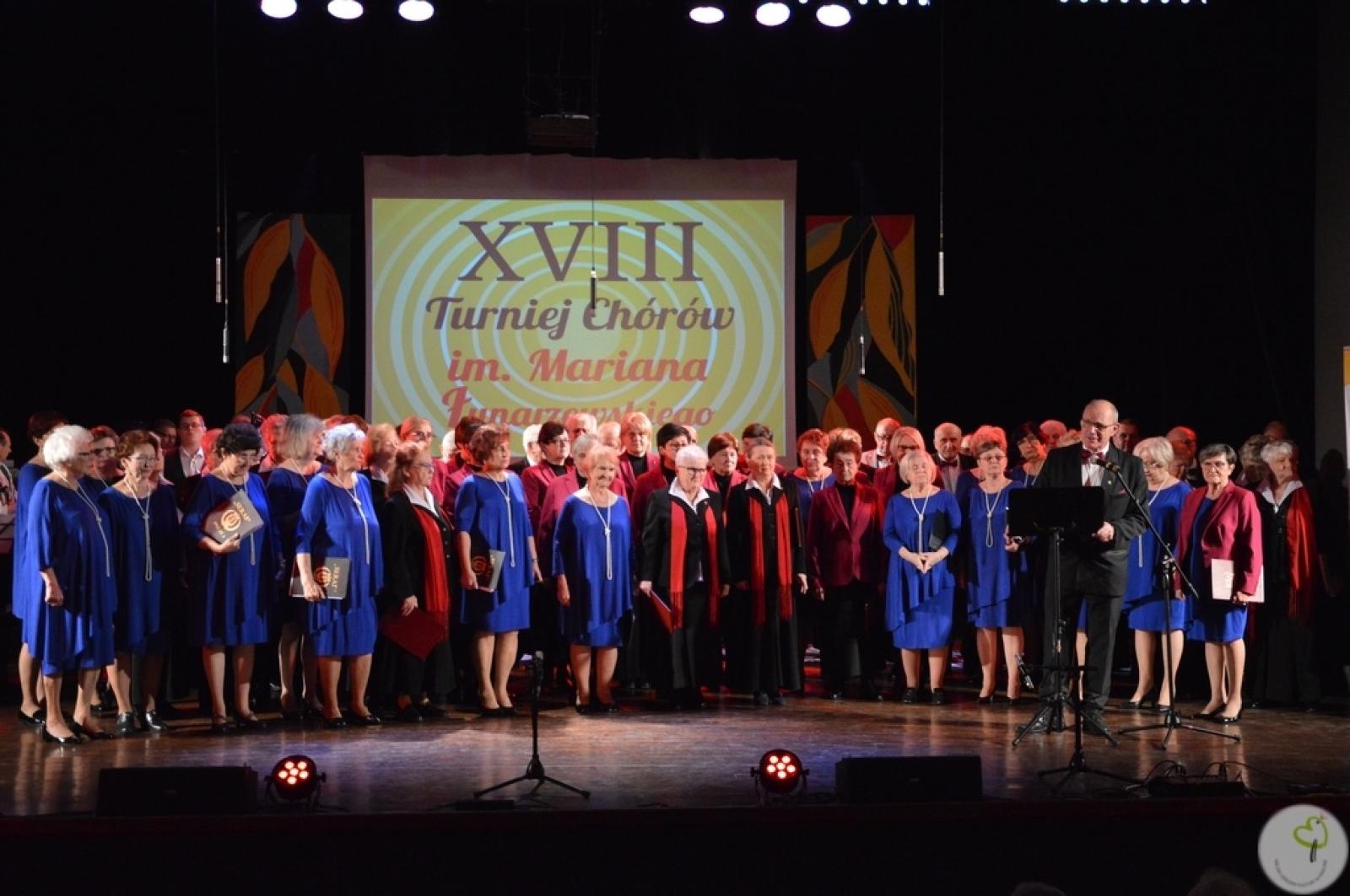 Zdjęcie w galerii na portalu naszwodzislaw.com: Chór Jadwiga wystąpił na turnieju chórów w Radlinie wiadomości z regionu