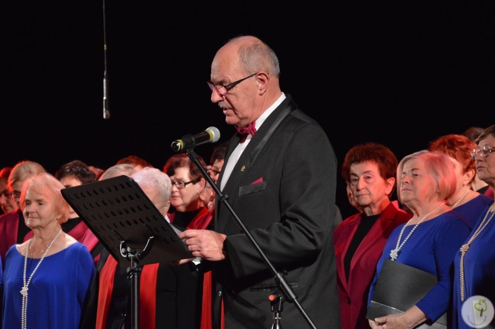 Zdjęcie w galerii na portalu naszwodzislaw.com: Chór Jadwiga wystąpił na turnieju chórów w Radlinie wiadomości z regionu