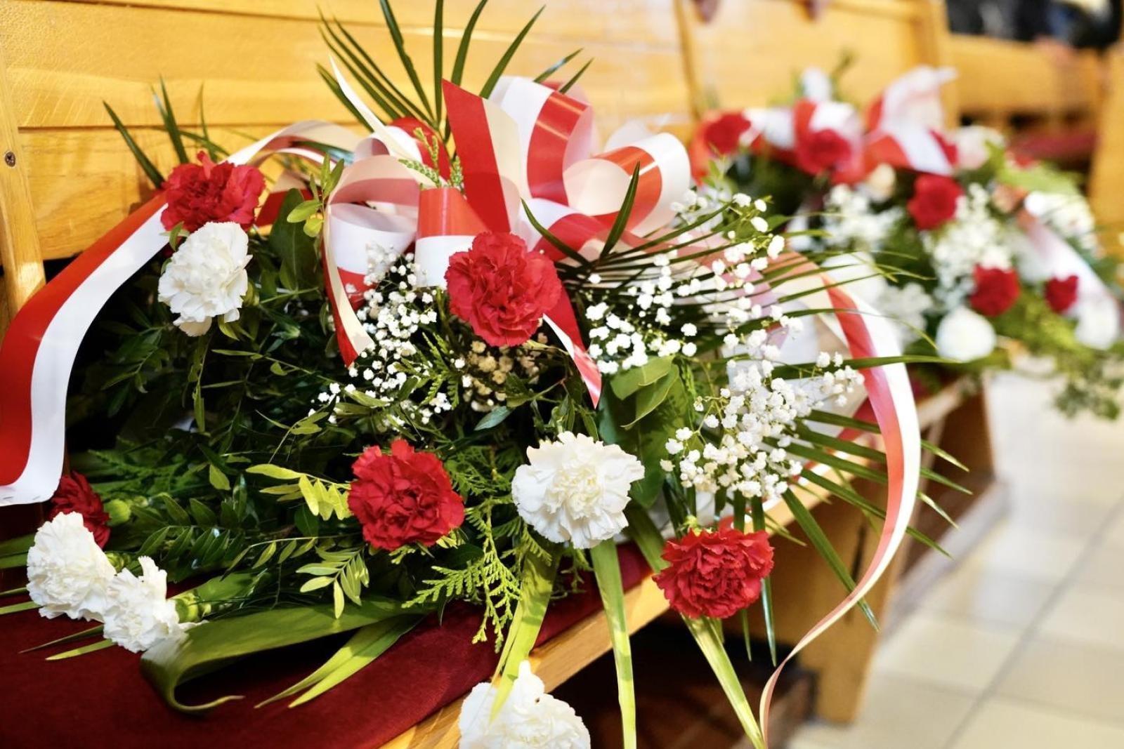 Zdjęcie w galerii na portalu naszwodzislaw.com: Dzień zadumy i pamięci. Obchody Święta Niepodległości w Rydułtowach [FOTO] wiadomości z regionu