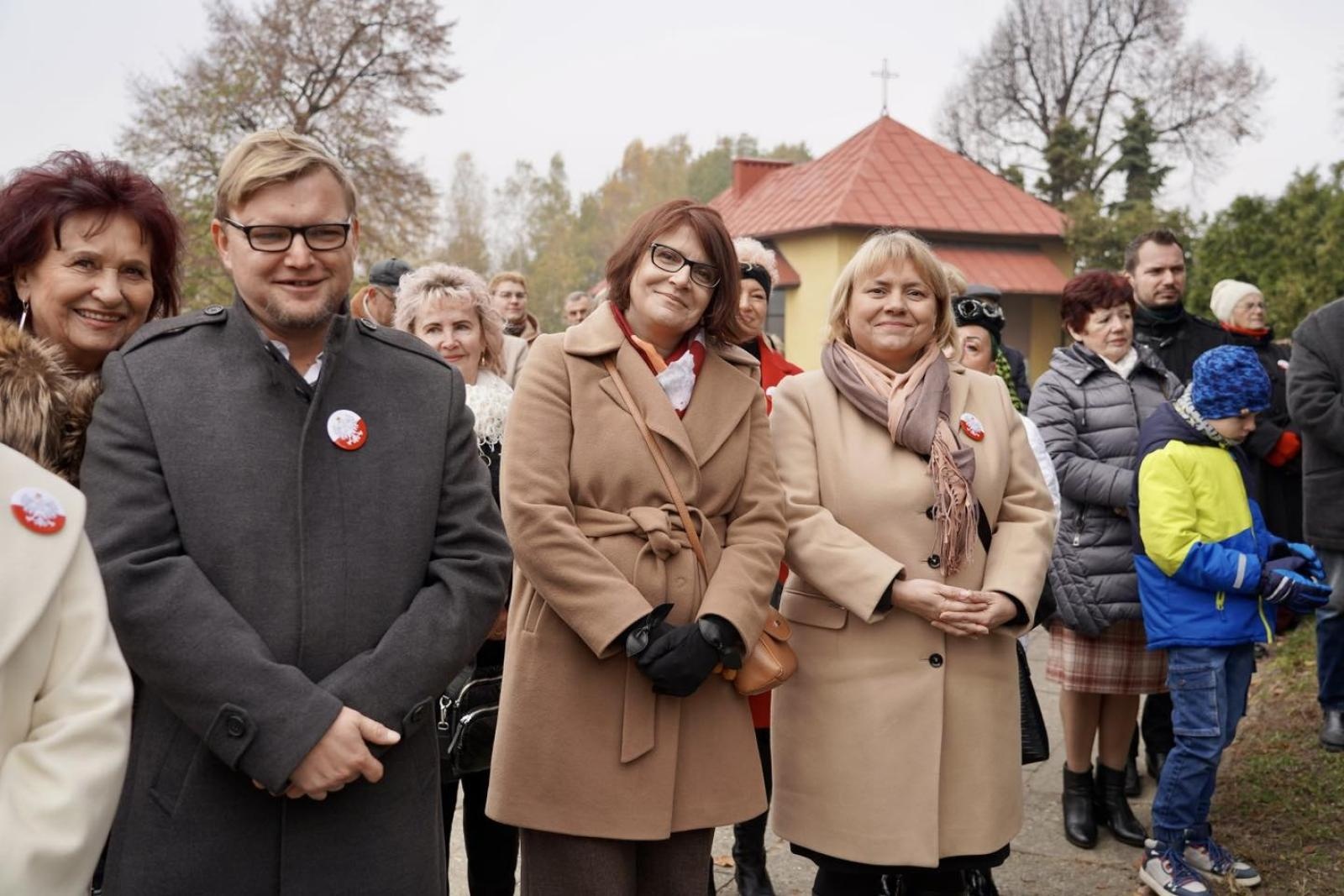 Zdjęcie w galerii na portalu naszwodzislaw.com: Dzień zadumy i pamięci. Obchody Święta Niepodległości w Rydułtowach [FOTO] wiadomości z regionu