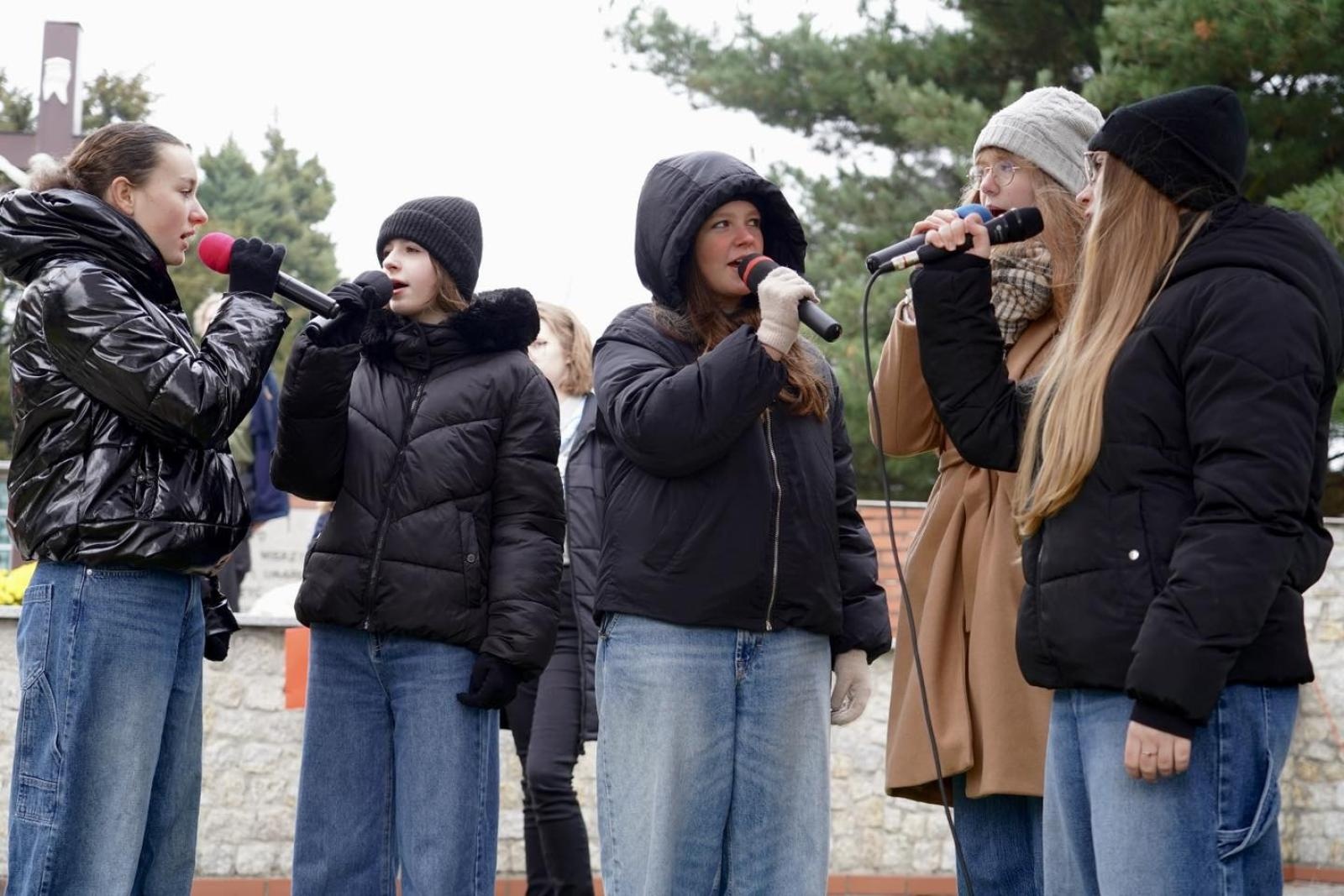 Zdjęcie w galerii na portalu naszwodzislaw.com: Dzień zadumy i pamięci. Obchody Święta Niepodległości w Rydułtowach [FOTO] wiadomości z regionu