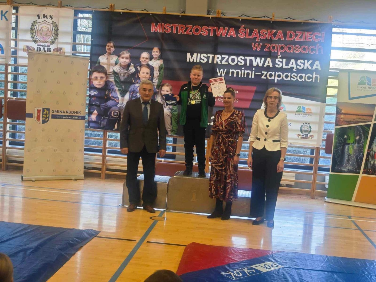 Zdjęcie w galerii na portalu naszwodzislaw.com: Udany występ zapaśników Akademii Sportowej Top Team na Mistrzostwach Śląska wiadomości z regionu