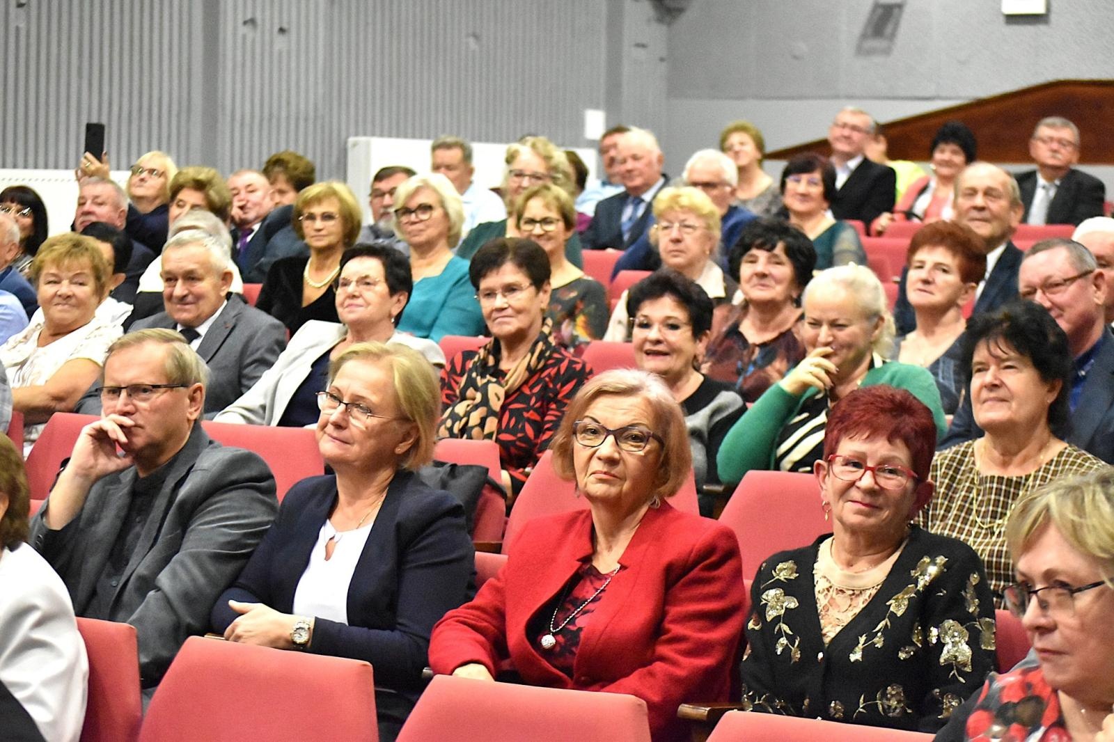 Zdjęcie w galerii na portalu naszwodzislaw.com: Koło emerytów, rencistów i inwalidów z Gołkowic świętowało jubileusz 60-lecia wiadomości z regionu