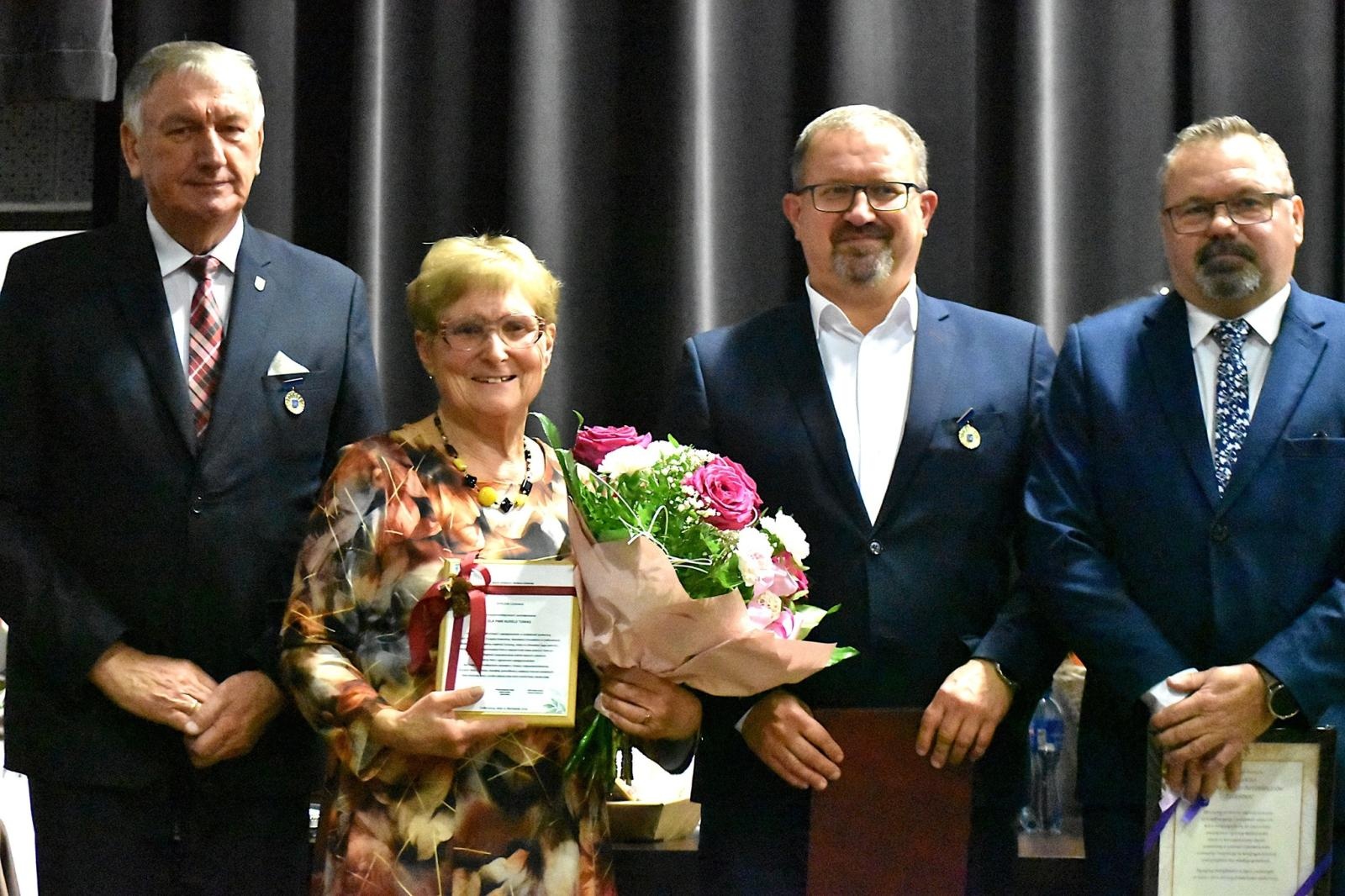 Zdjęcie w galerii na portalu naszwodzislaw.com: Koło emerytów, rencistów i inwalidów z Gołkowic świętowało jubileusz 60-lecia wiadomości z regionu